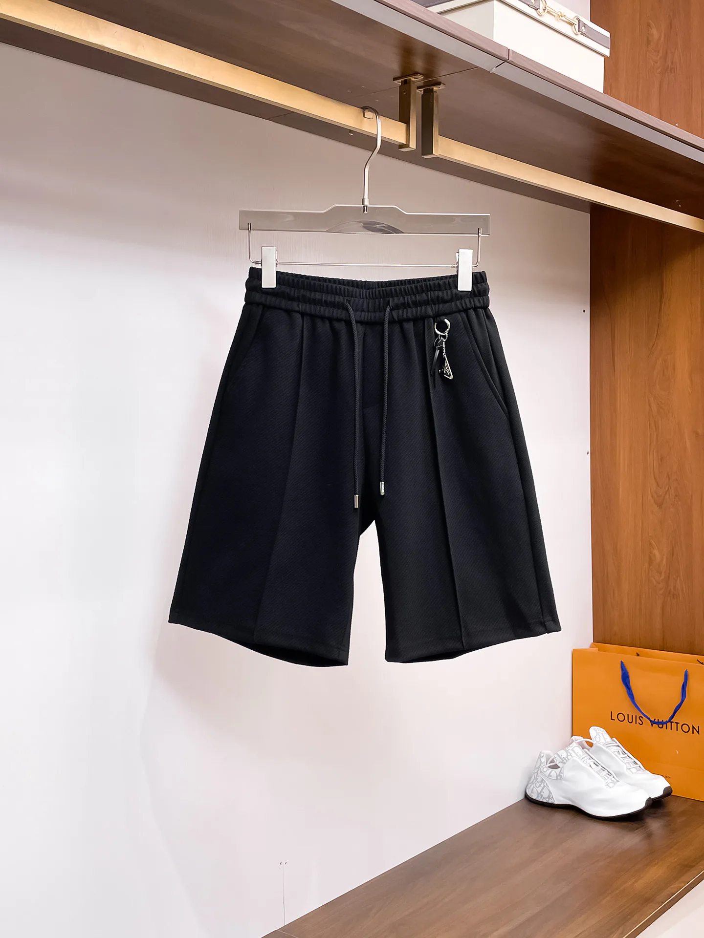 Шорты Мужские Prada 13417621