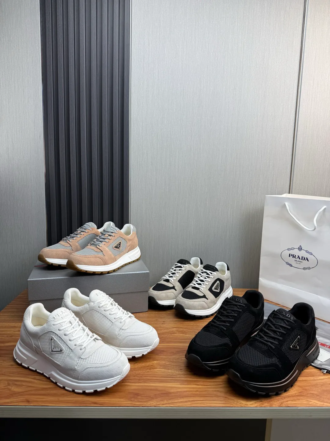 Кроссовки Мужские Prada 17962230