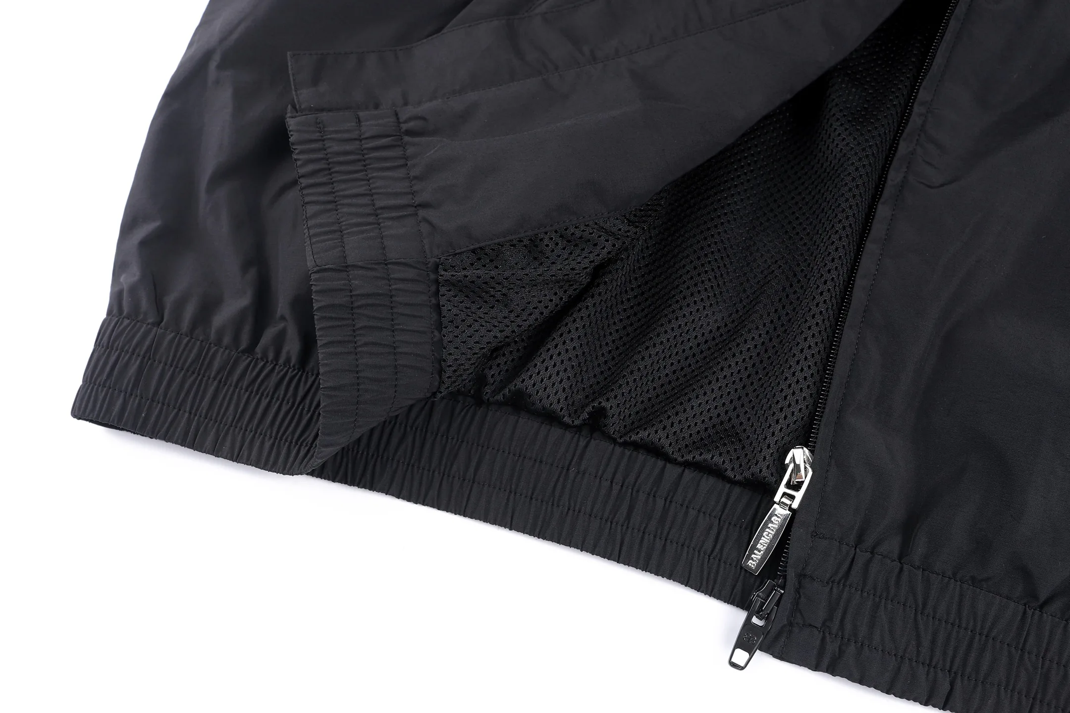 Куртки И Пуховики Женские Balenciaga 18865871