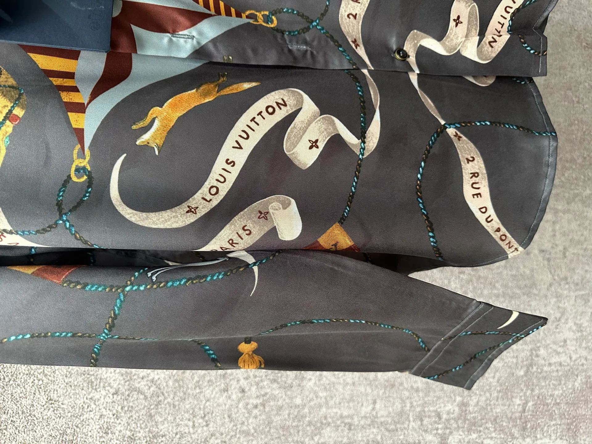 Рубашки Женские Louis Vuitton 1236882