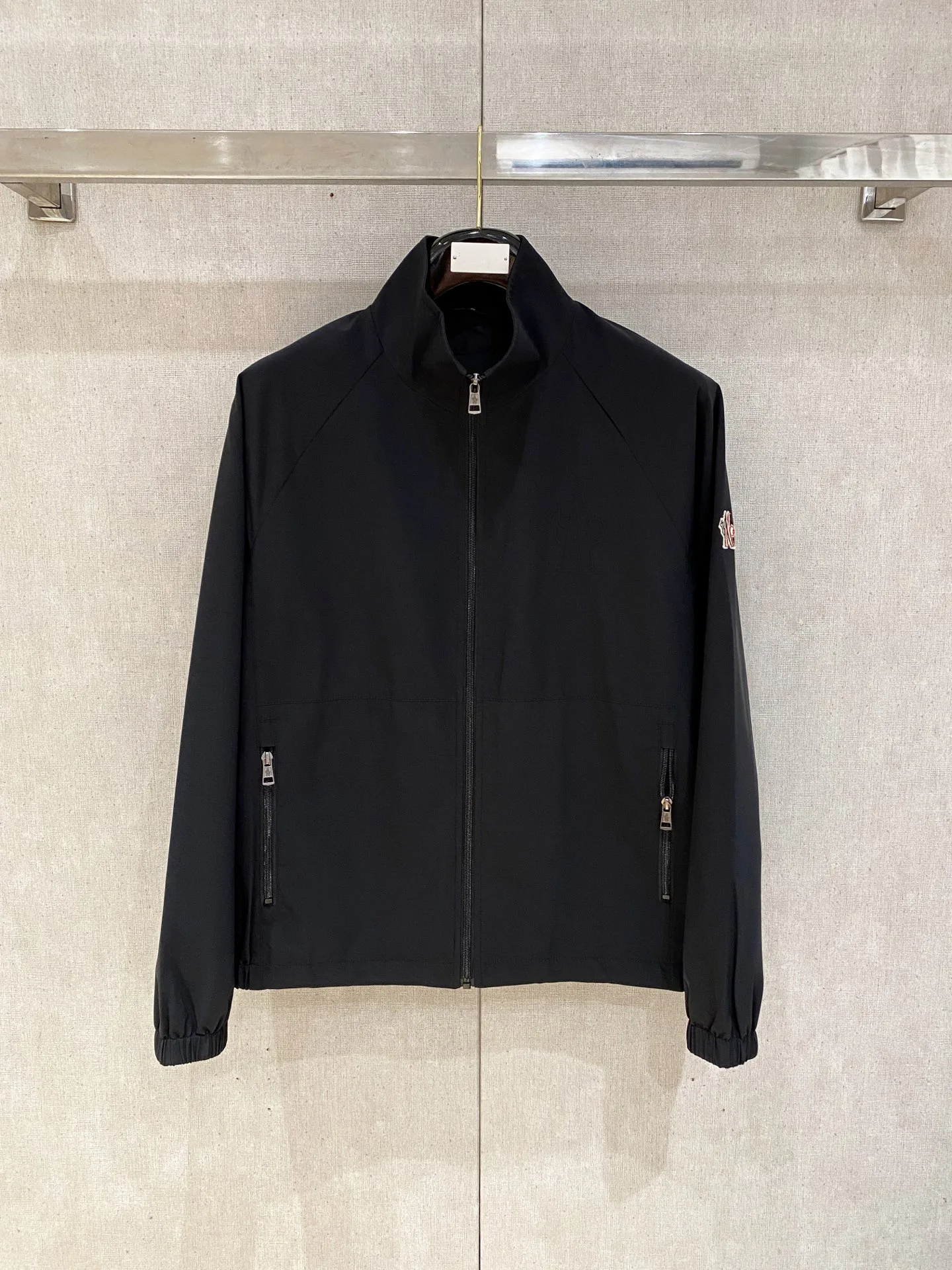 Куртки И Пуховики Мужские Moncler 988819