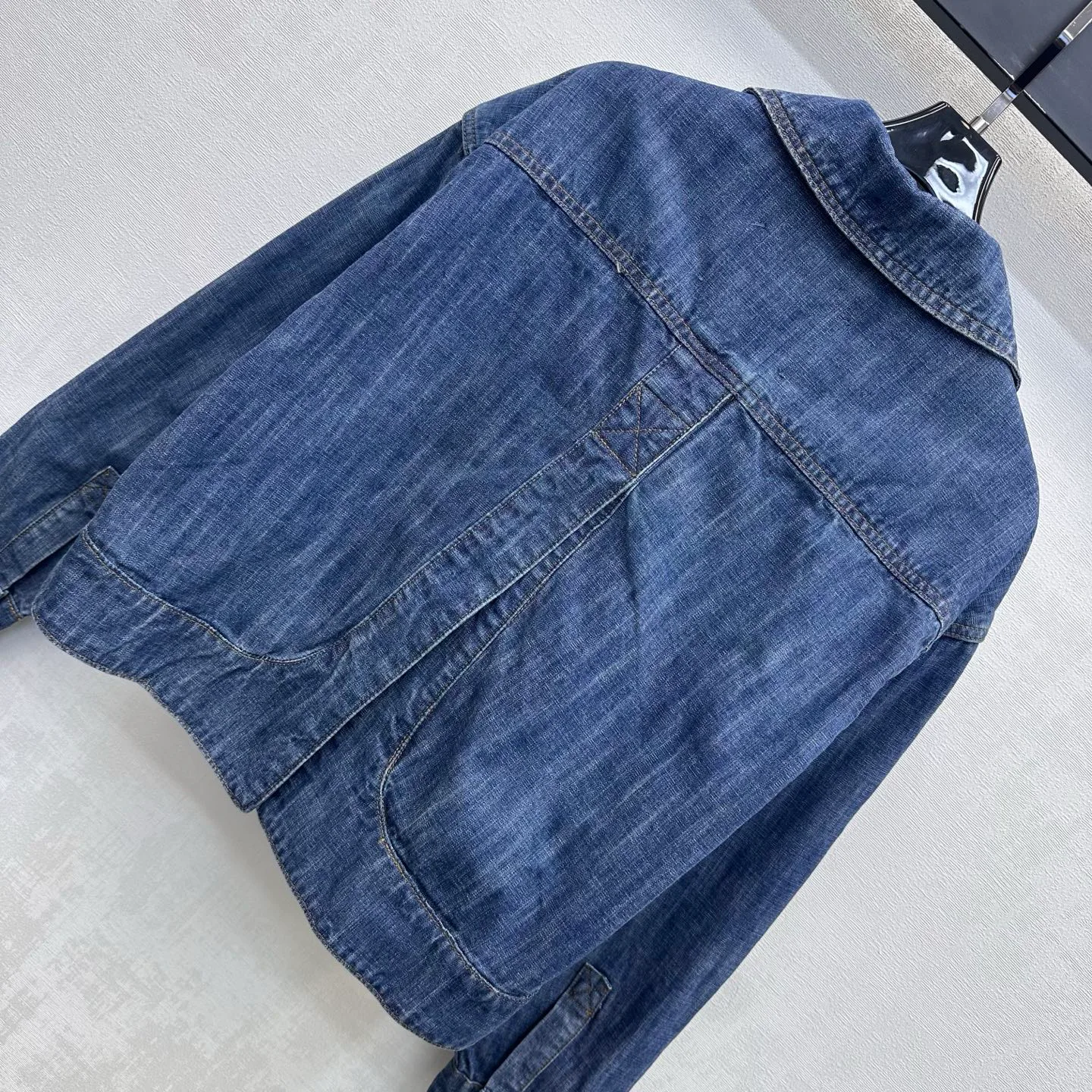 Куртки И Пуховики Женские Fendi 18279164