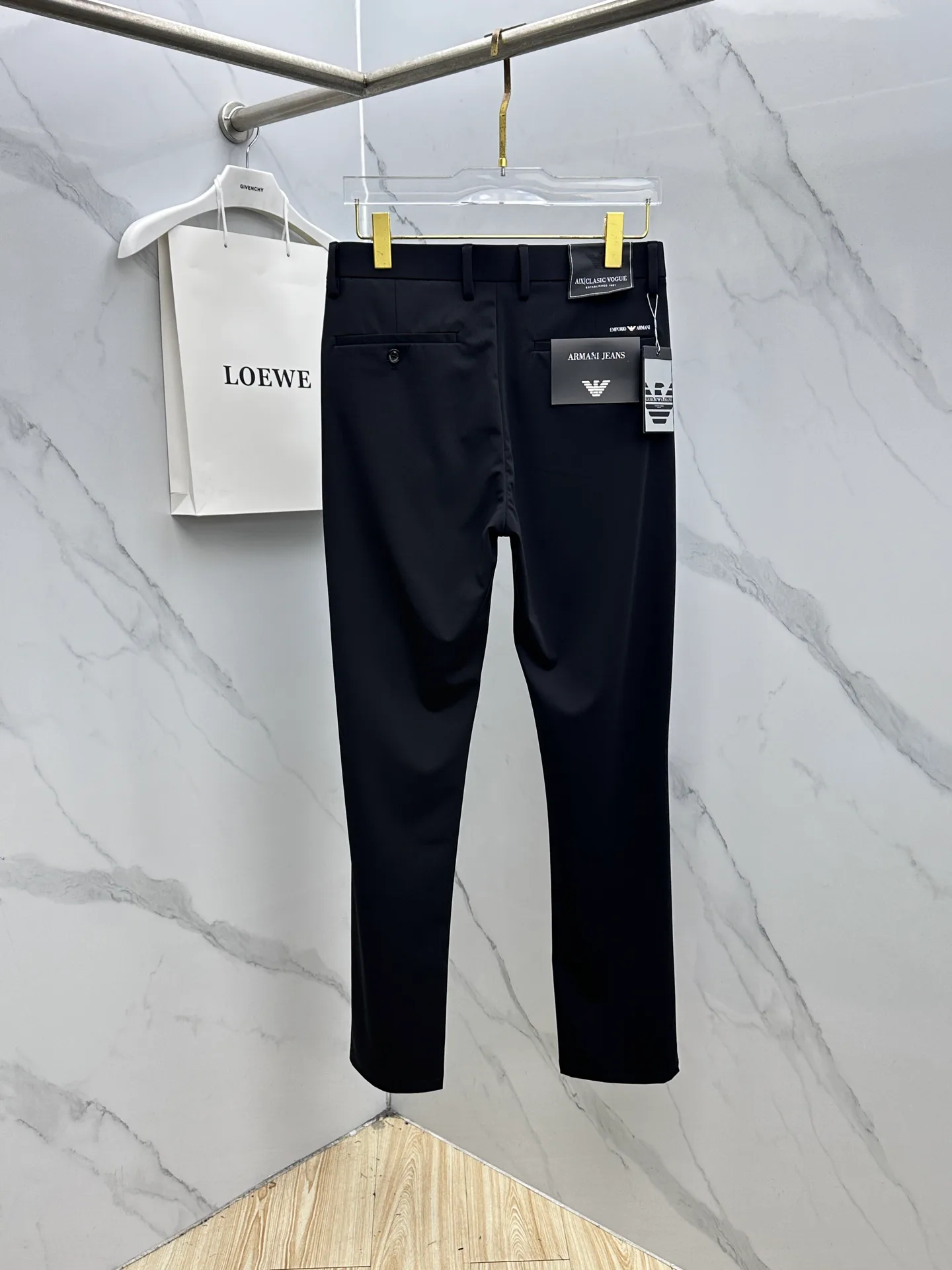Брюки Женские Armani 13118823