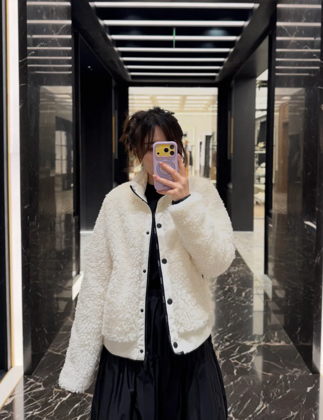 Куртки И Пуховики Женские Moncler 18934442
