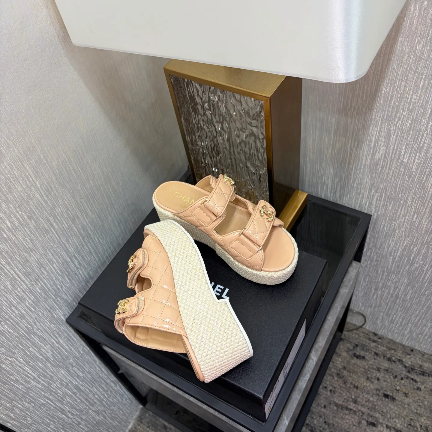 Сандалии Женские Chanel 11579262