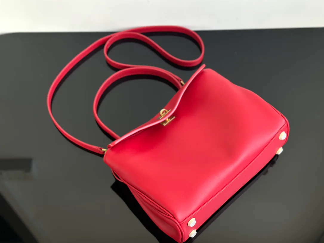 Сумки На Ремне Женские Balenciaga 6566532