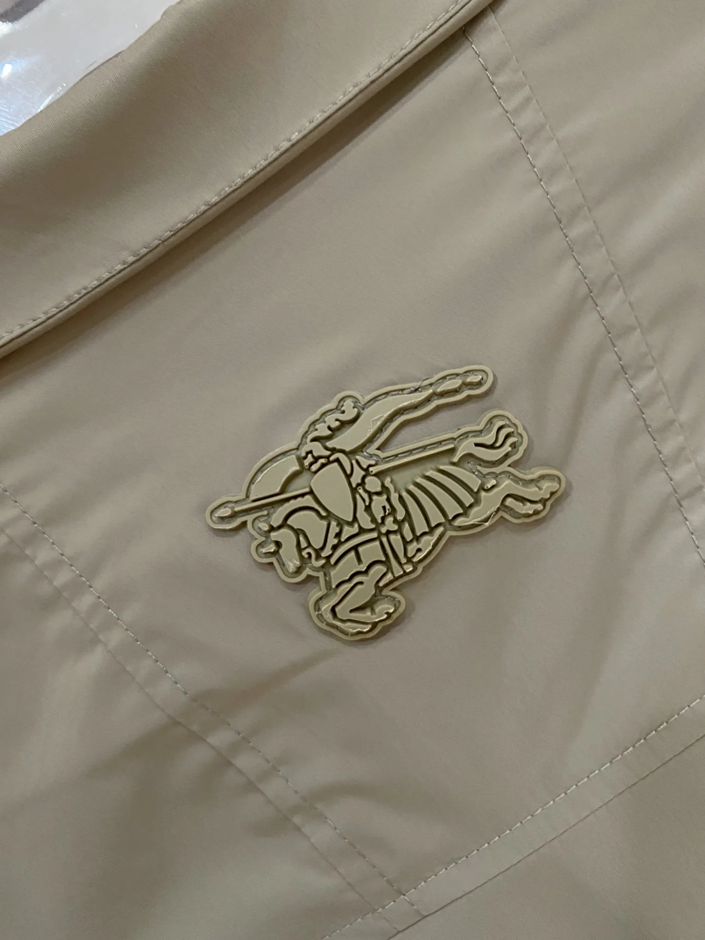 Жилеты Женские Burberry 10708572