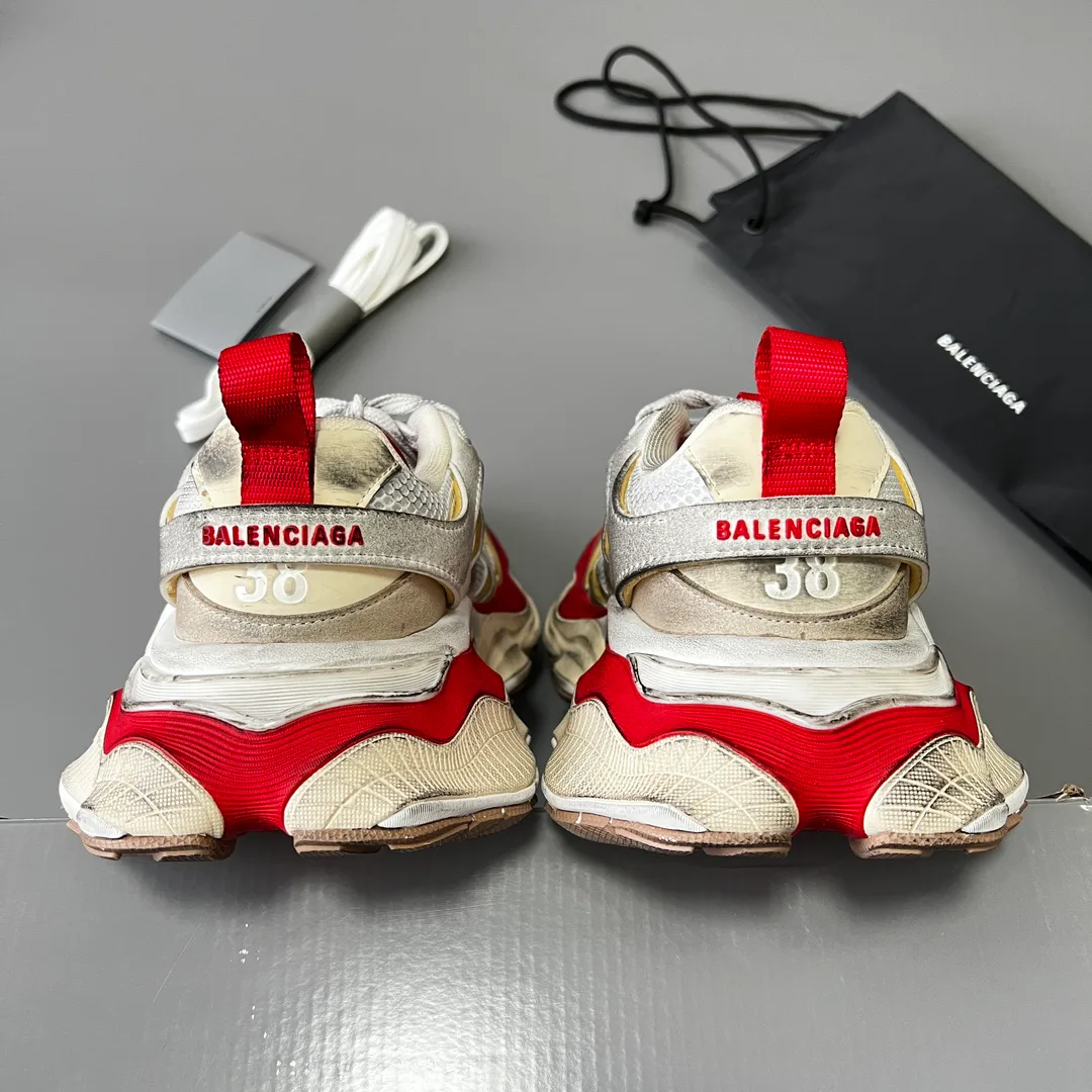 Кроссовки Женские Balenciaga 2273515