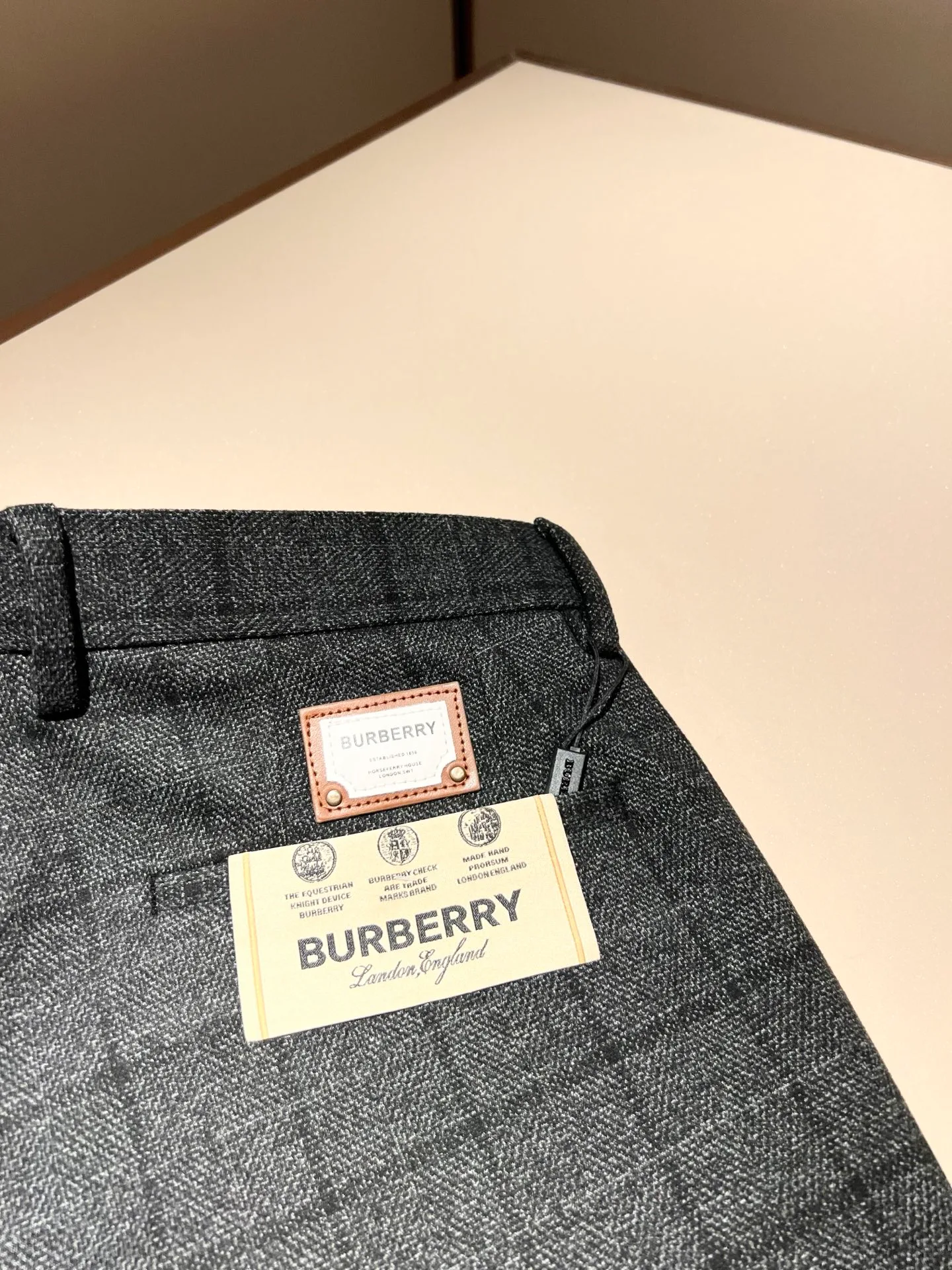 Брюки Мужские Burberry 244334