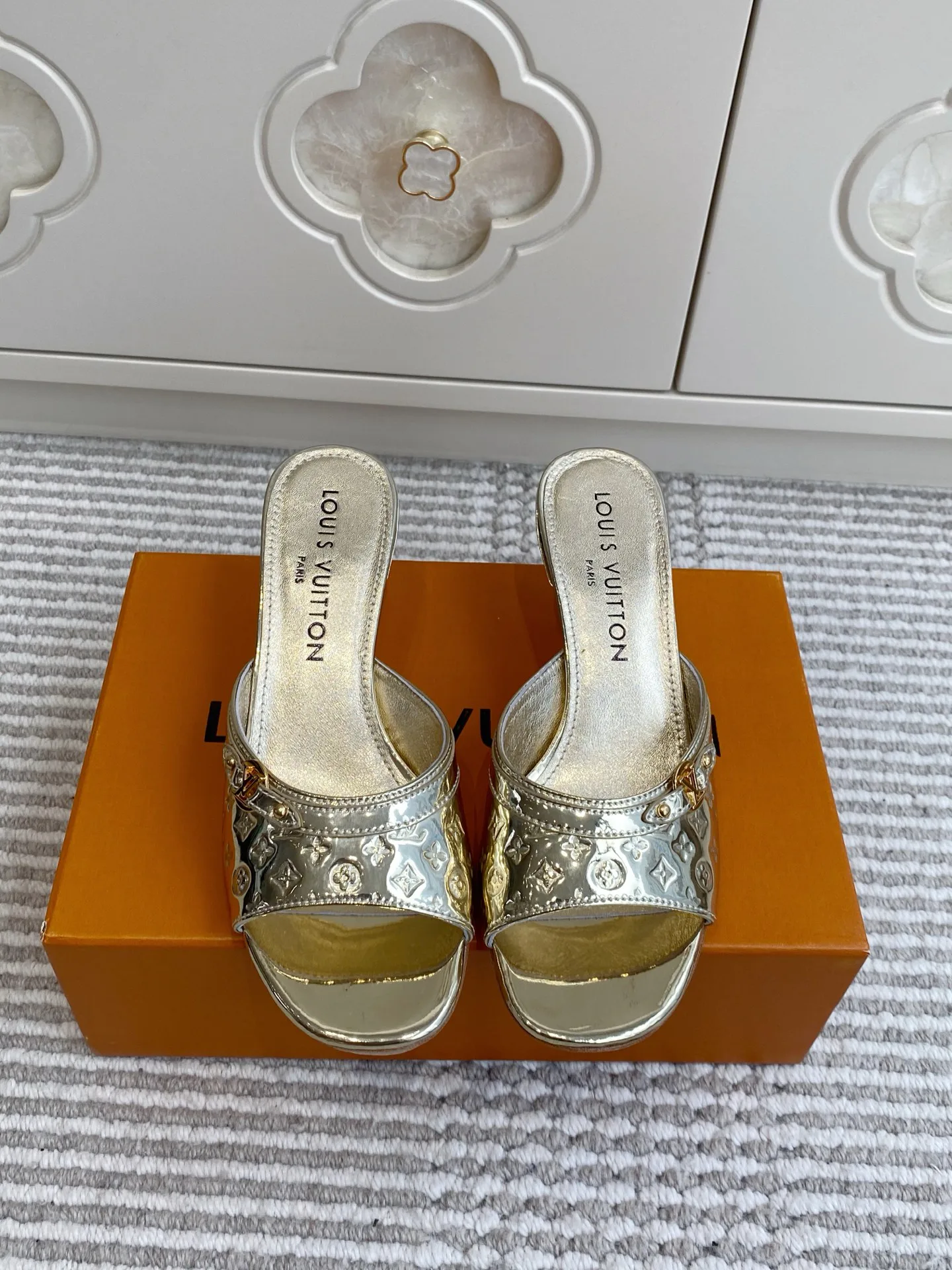 Мюли И Сабо Женские Louis Vuitton 12684259