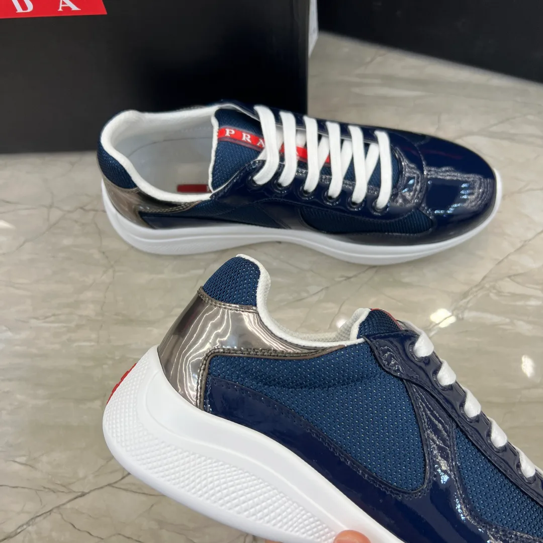 Кроссовки Женские Prada 18430433
