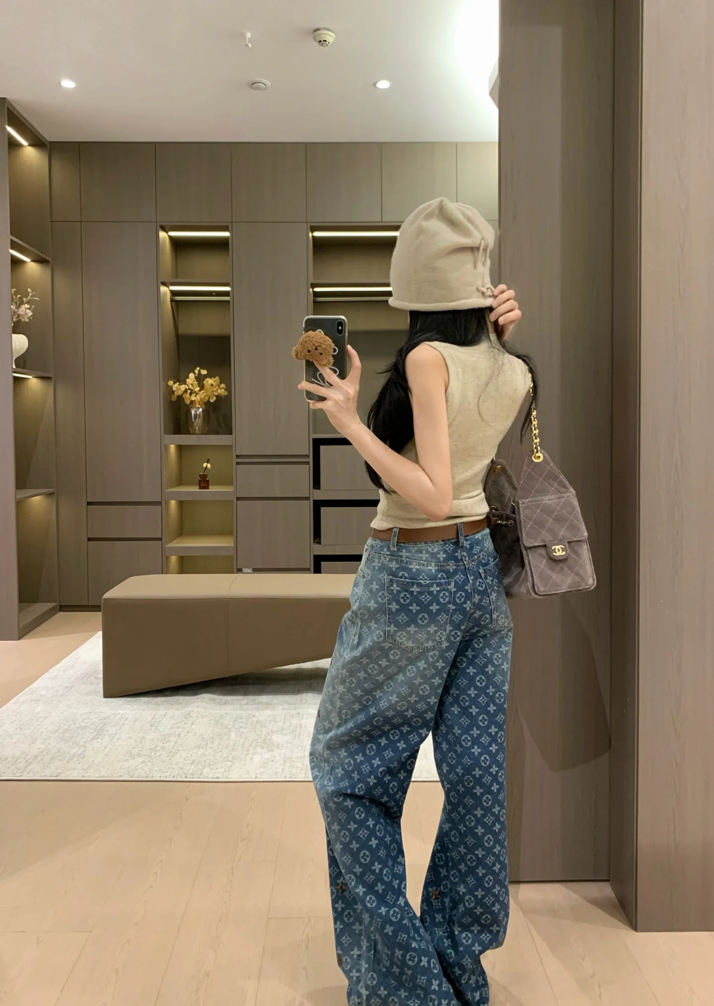 Джинсы Женские Louis Vuitton 18757314