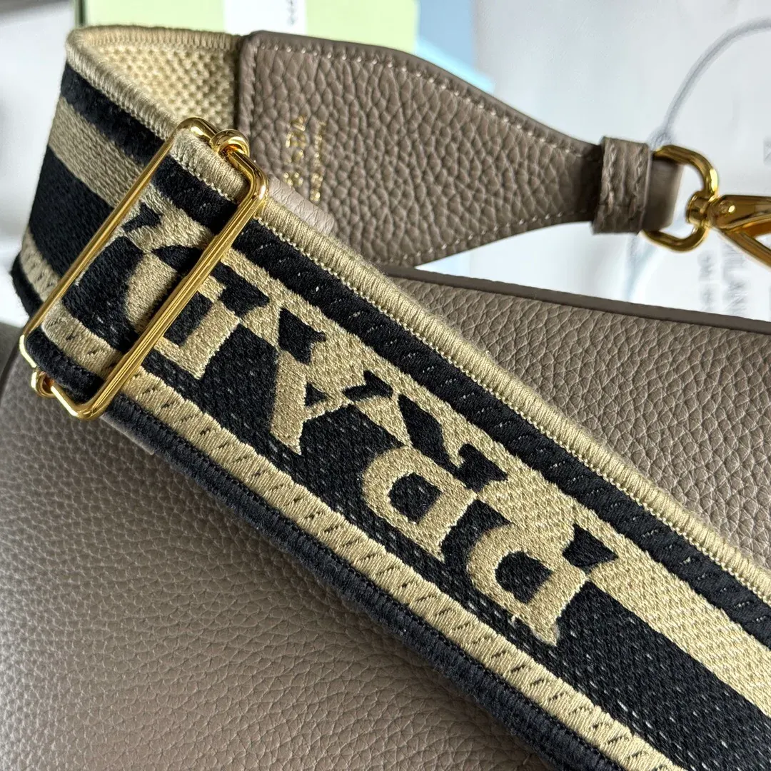 Сумки На Ремне Женские Prada 340387