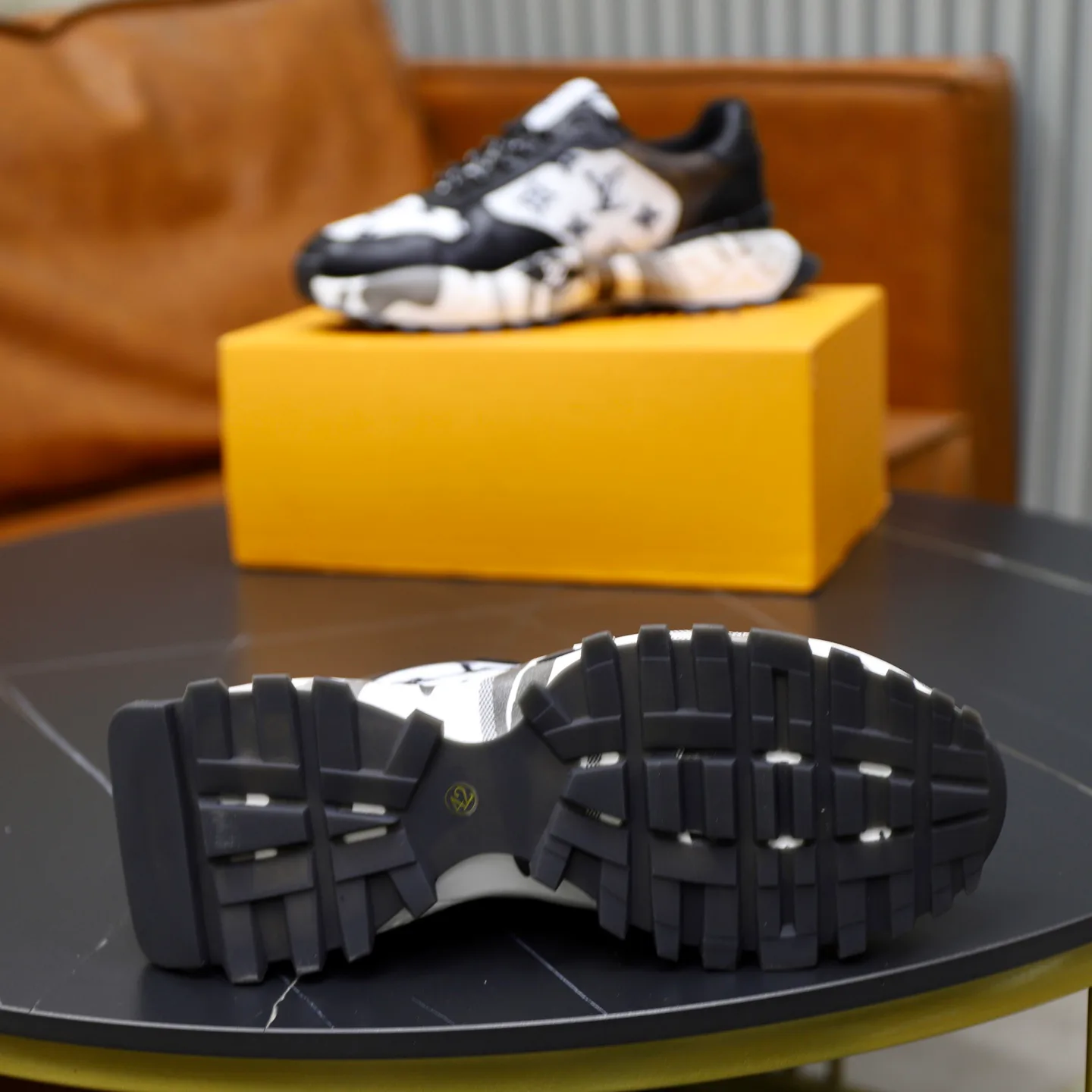 Кроссовки Мужские Louis Vuitton 183912