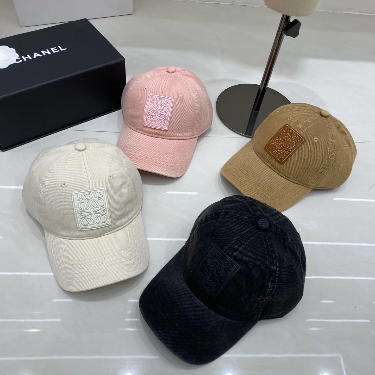 Головные Уборы Loewe 13540982