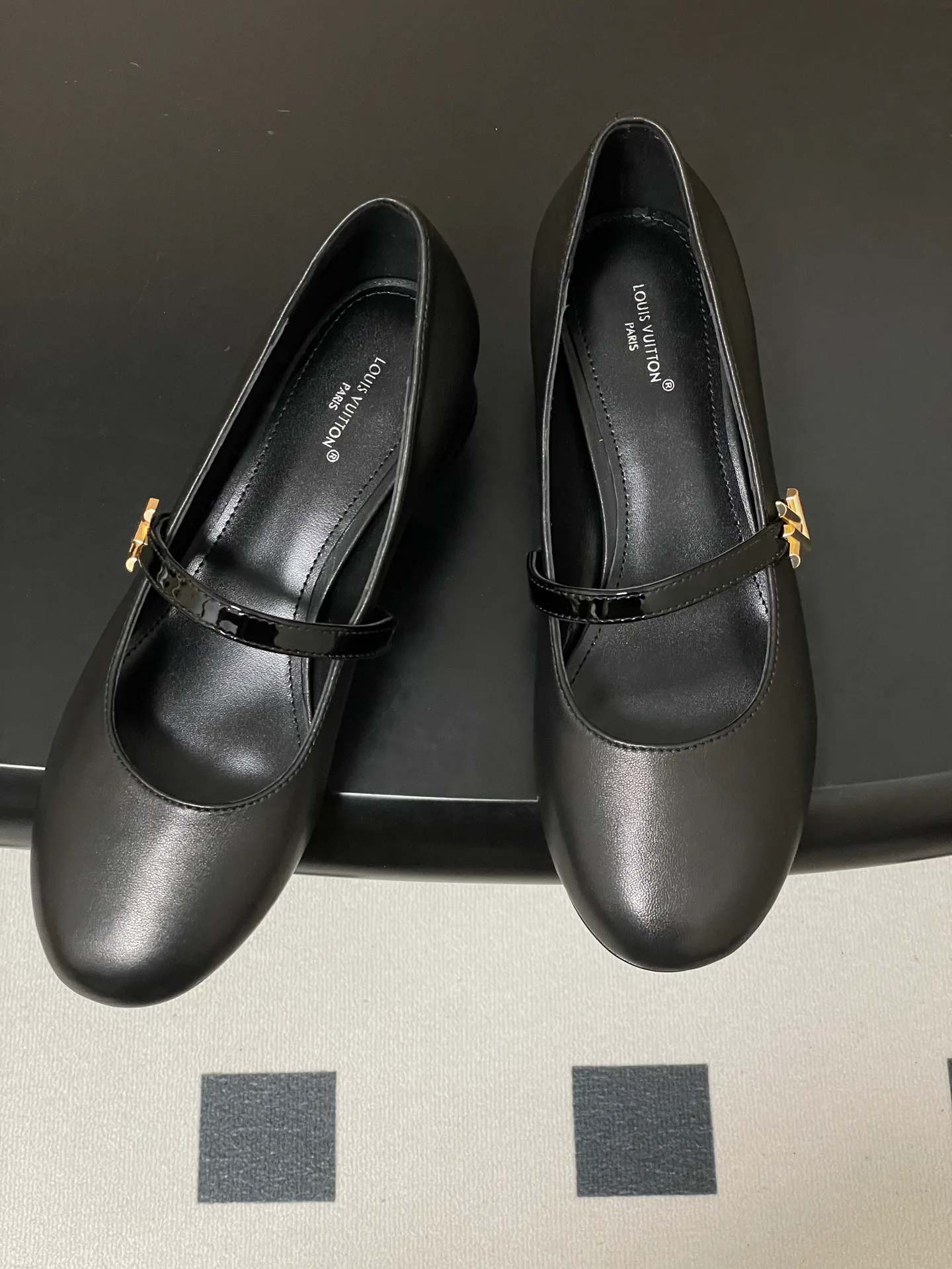 Туфли Женские Louis Vuitton 2597172