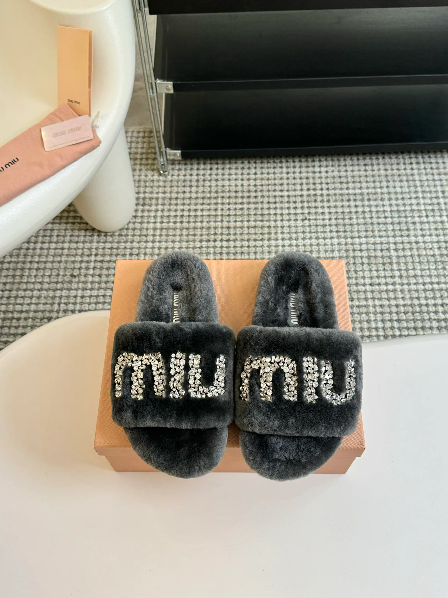 Тапочки Женские Miu Miu 18241441