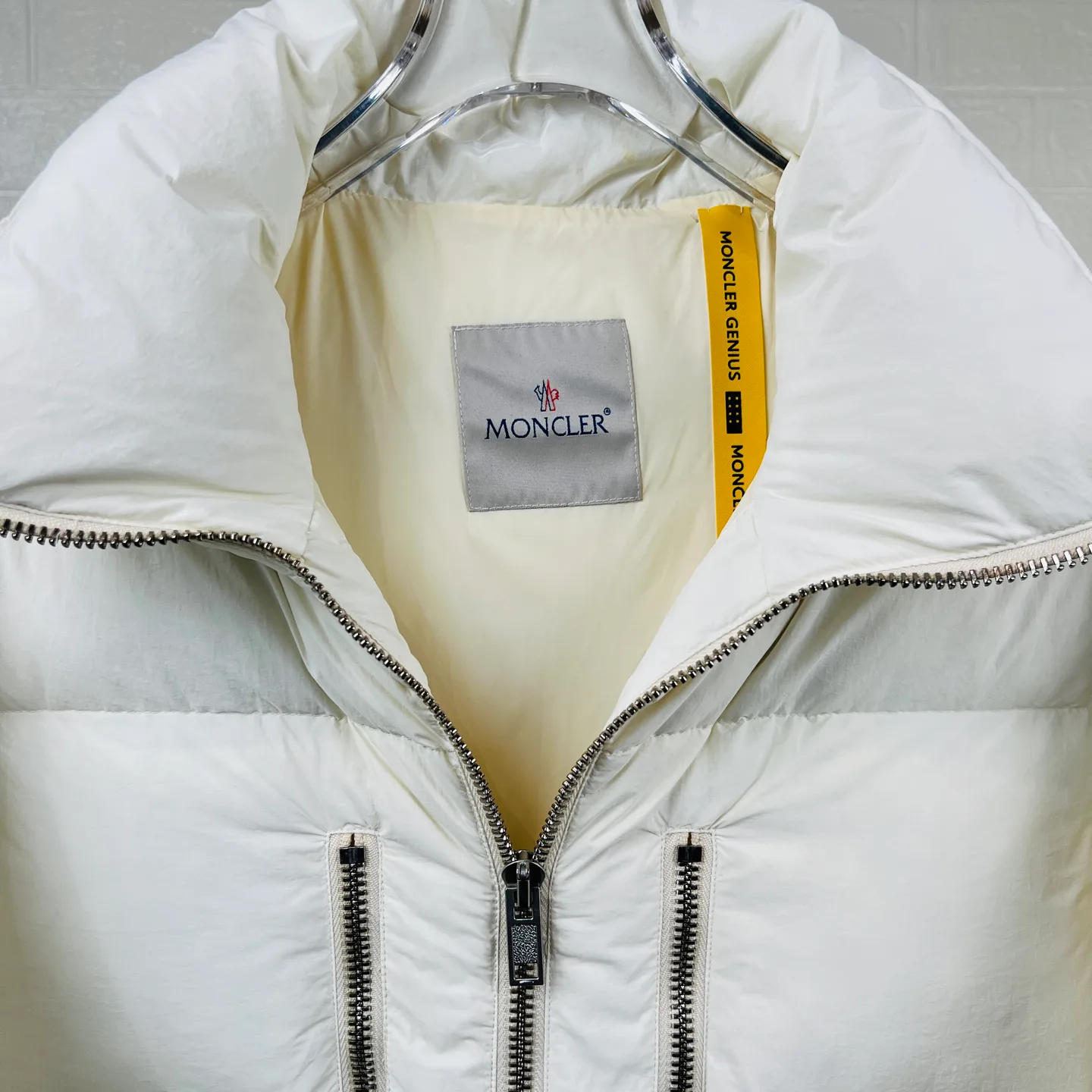 Куртки И Пуховики Женские Moncler 18859161