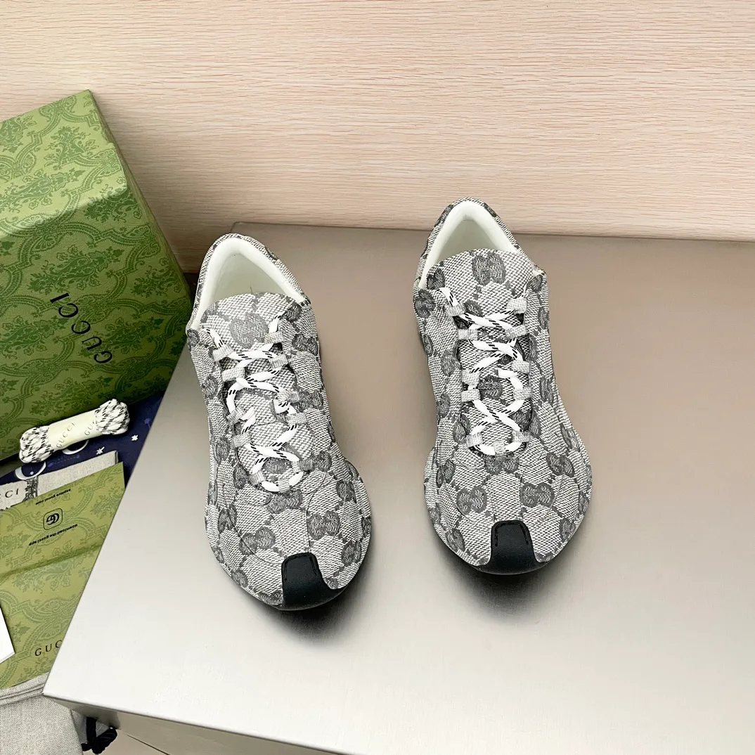 Кроссовки Женские Gucci 573262