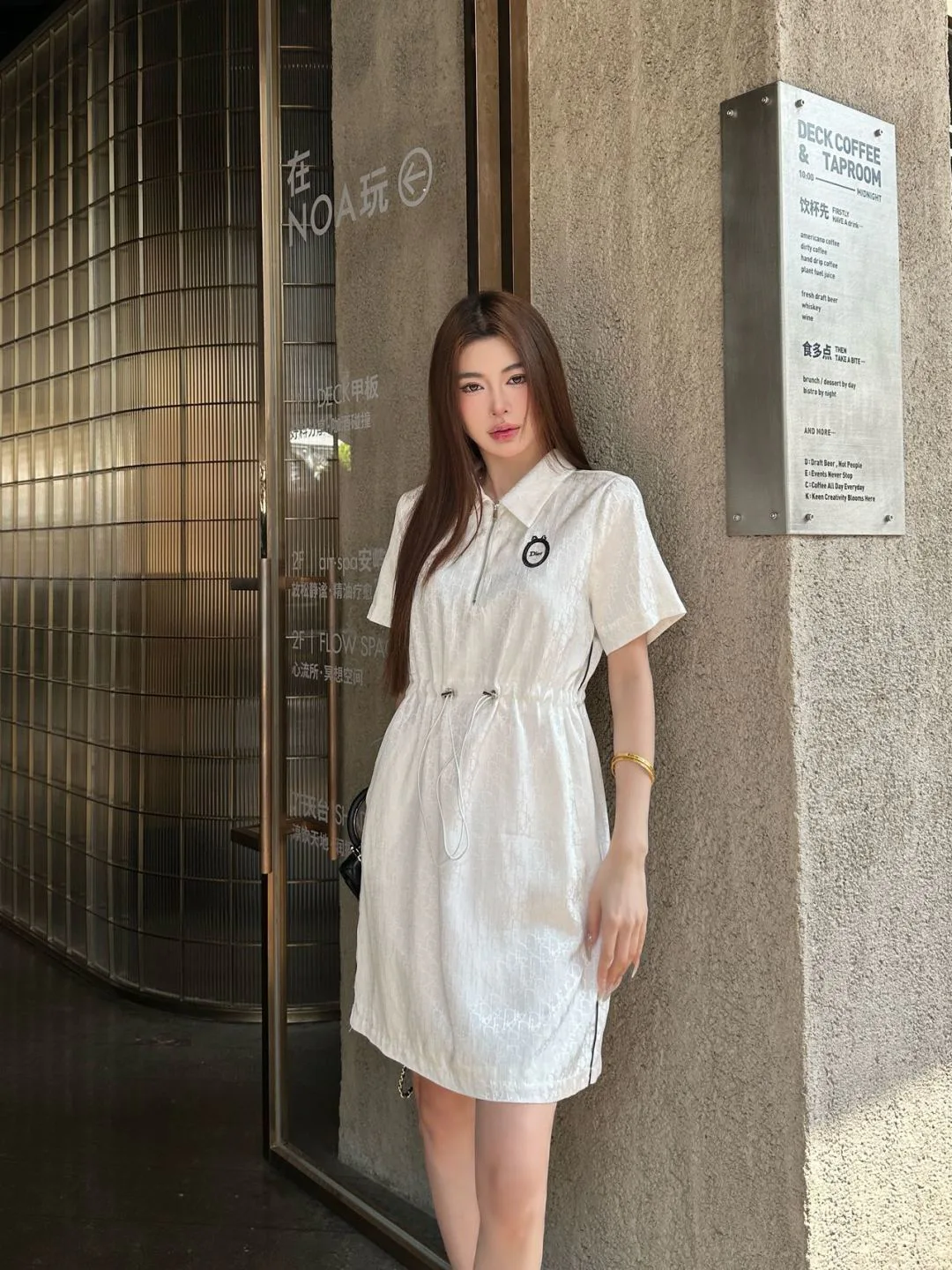 Платья Женские Christian Dior 12243577