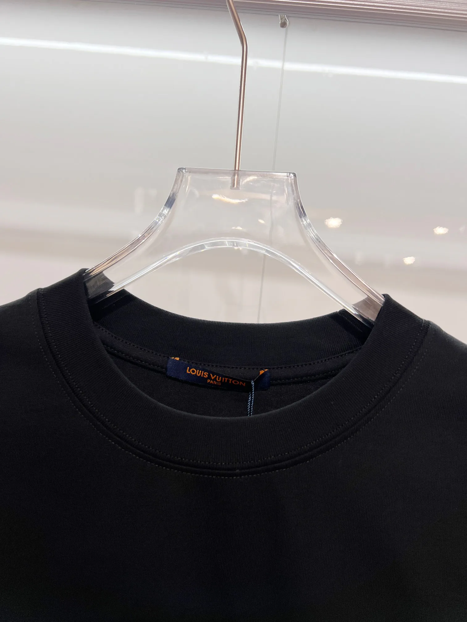Футболки Женские Louis Vuitton 1599021