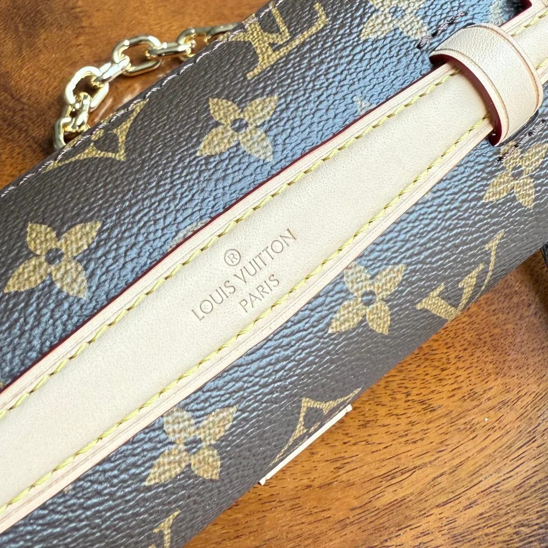 Сумки На Ремне Женские Louis Vuitton 724014