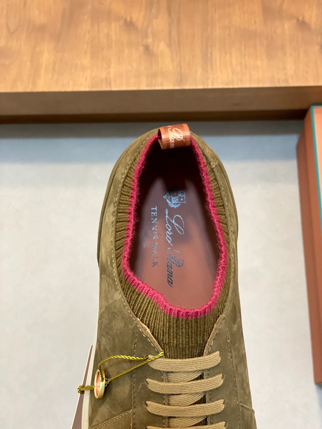 Кроссовки Мужские Loro Piana 19010947