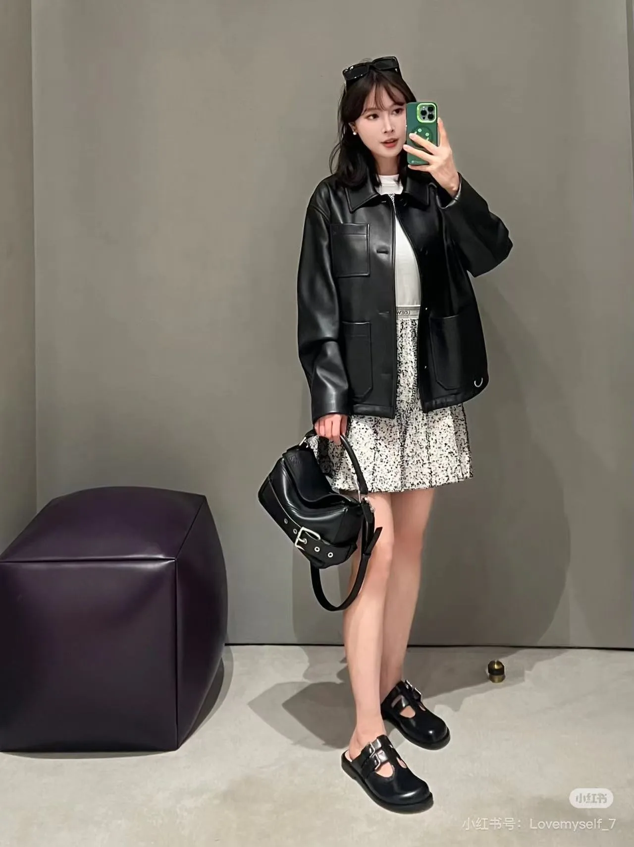 Кожаные Куртки И Дублёнки Женские Loewe 2768546