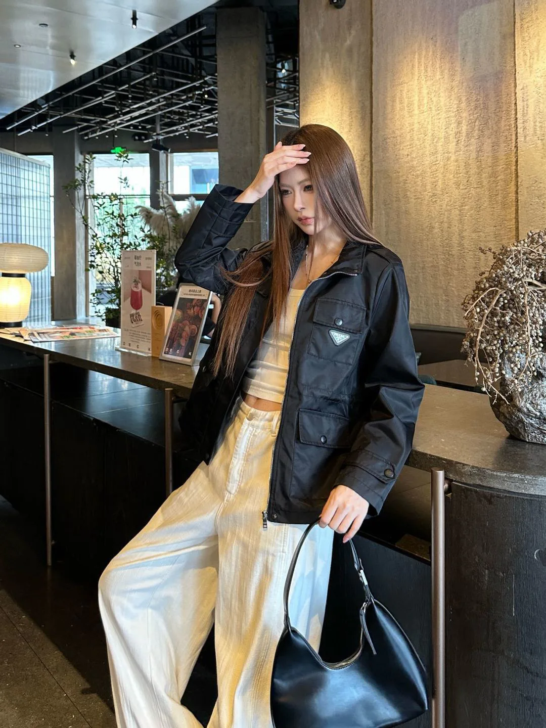 Куртки И Пуховики Женские Prada 17988138