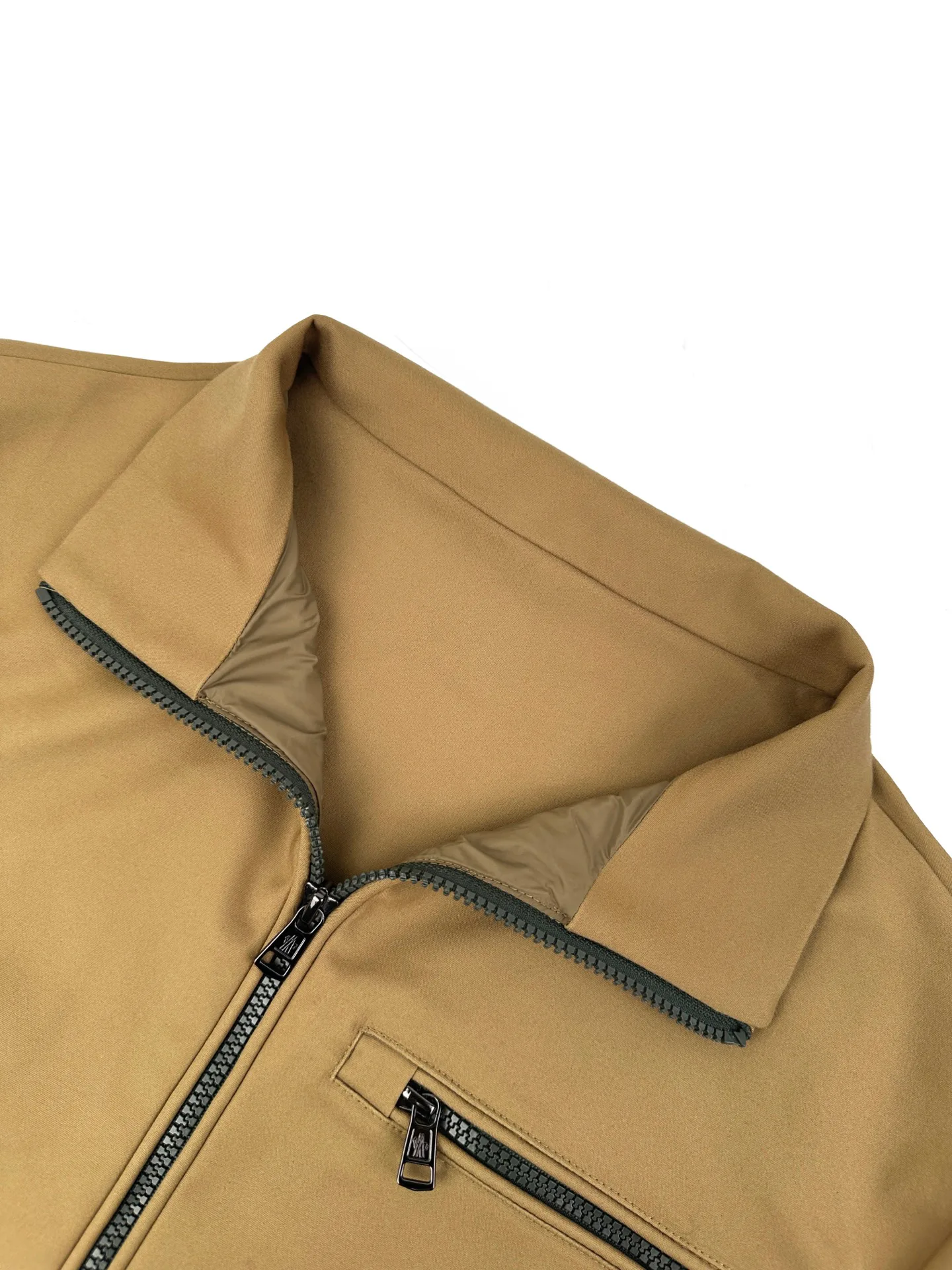 Куртки И Пуховики Женские Moncler 18487132