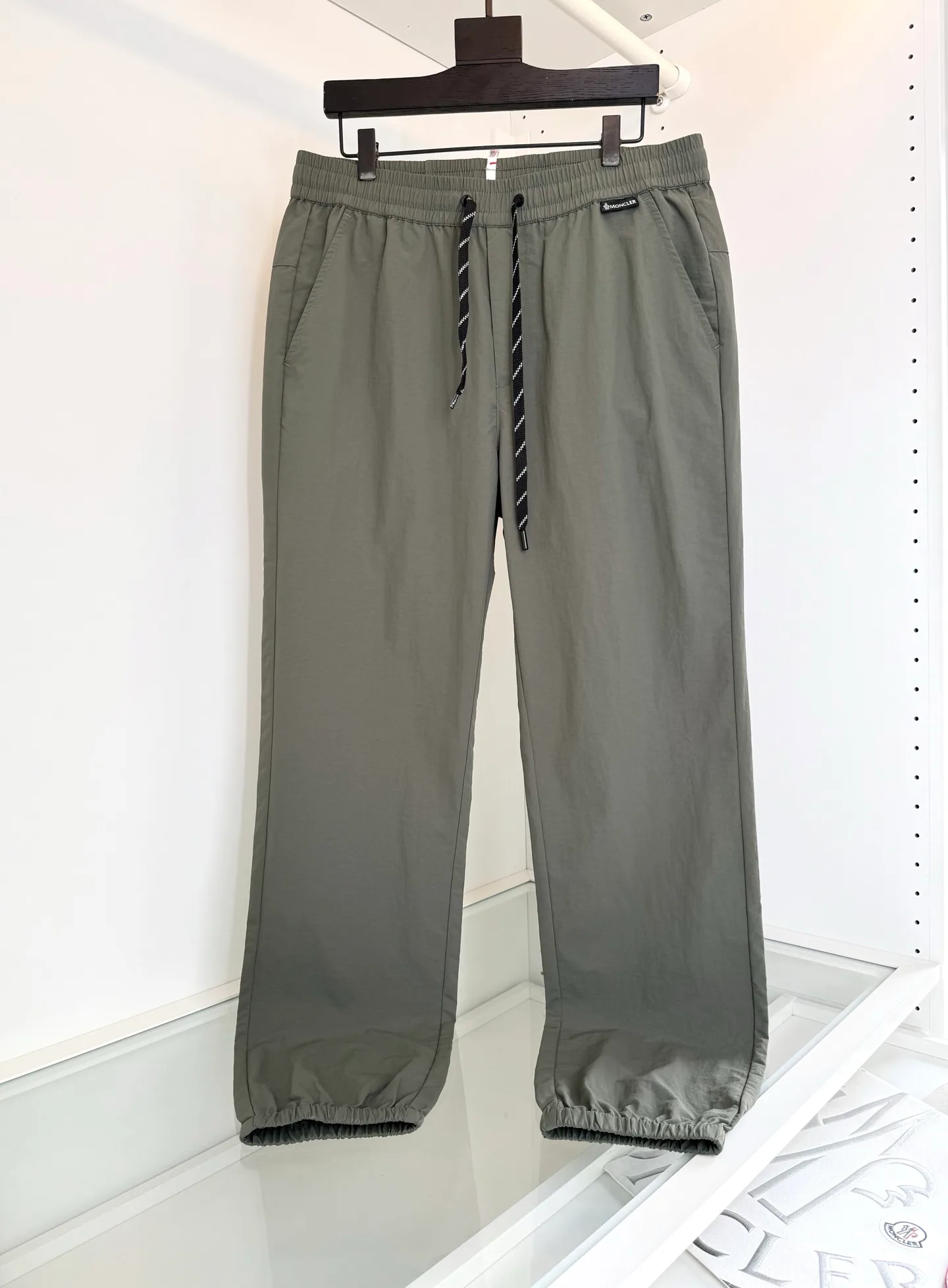 Брюки Мужские Moncler 13245916
