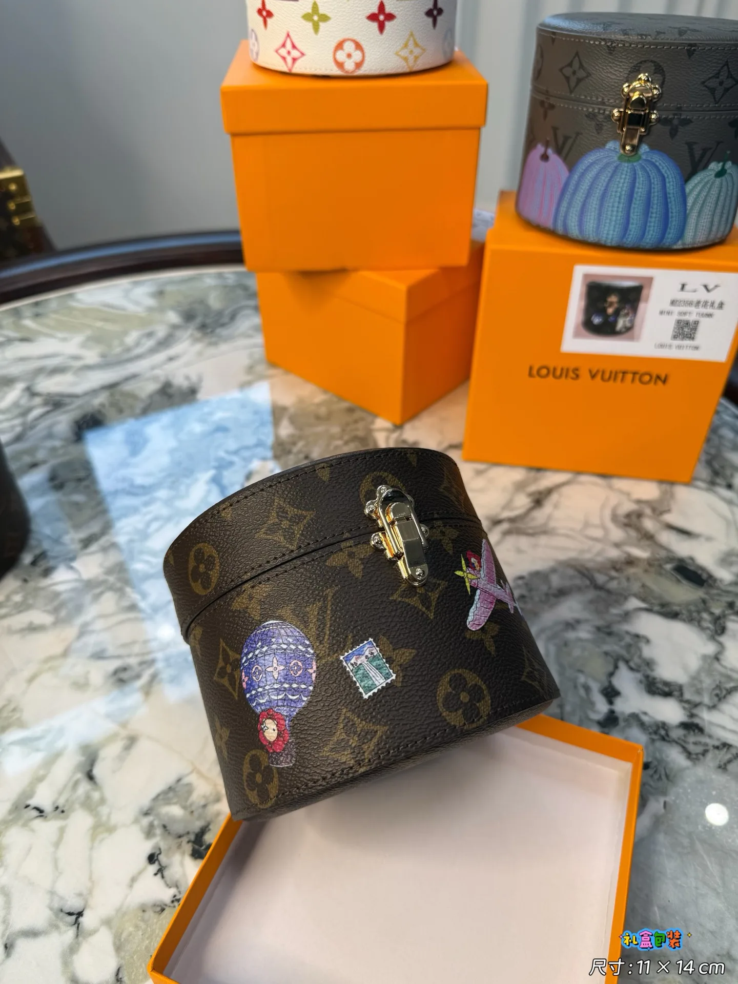 Текстиль Louis Vuitton 1853397