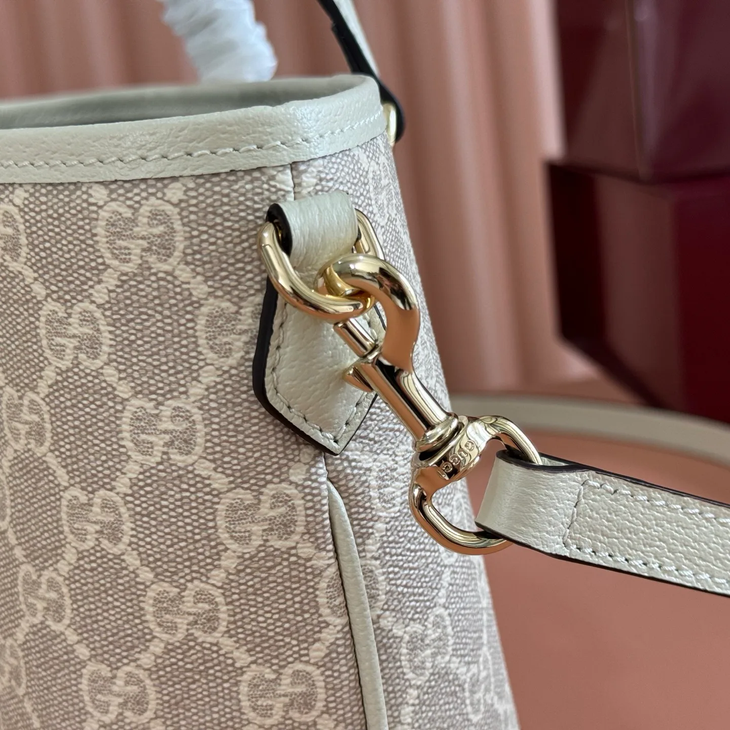 Классические Сумки Женские Gucci 11601447
