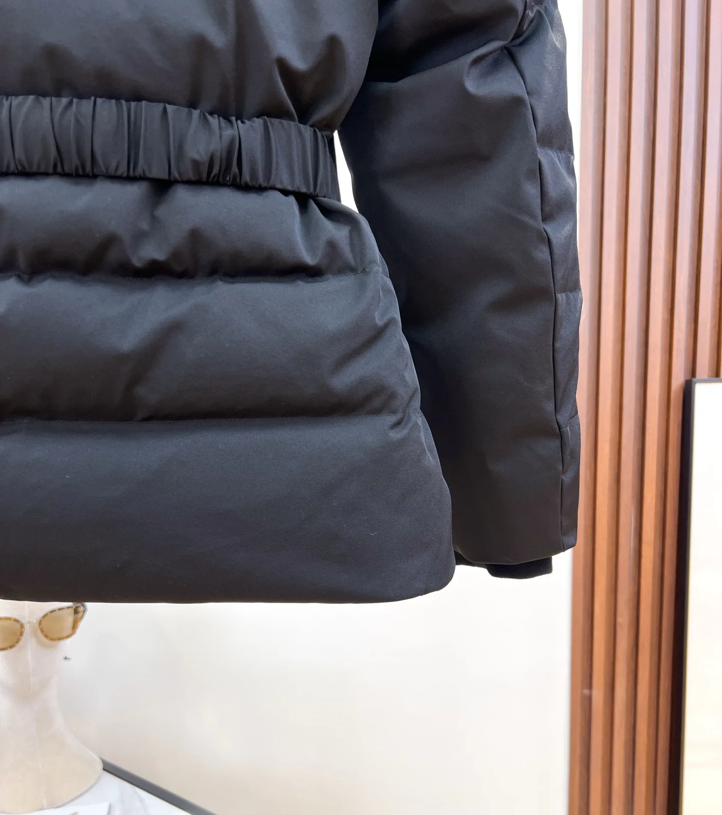 Куртки И Пуховики Женские Prada 18228711