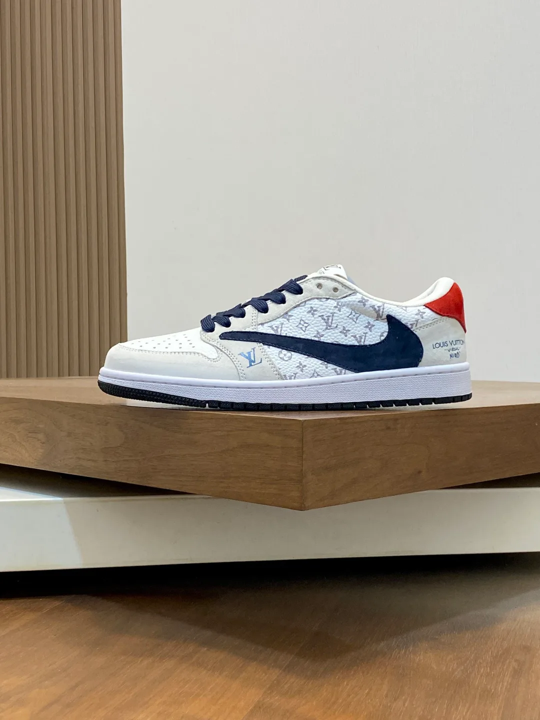 Кроссовки Мужские Louis Vuitton 790454