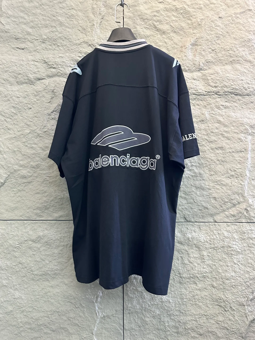Футболки Женские Balenciaga 12832388