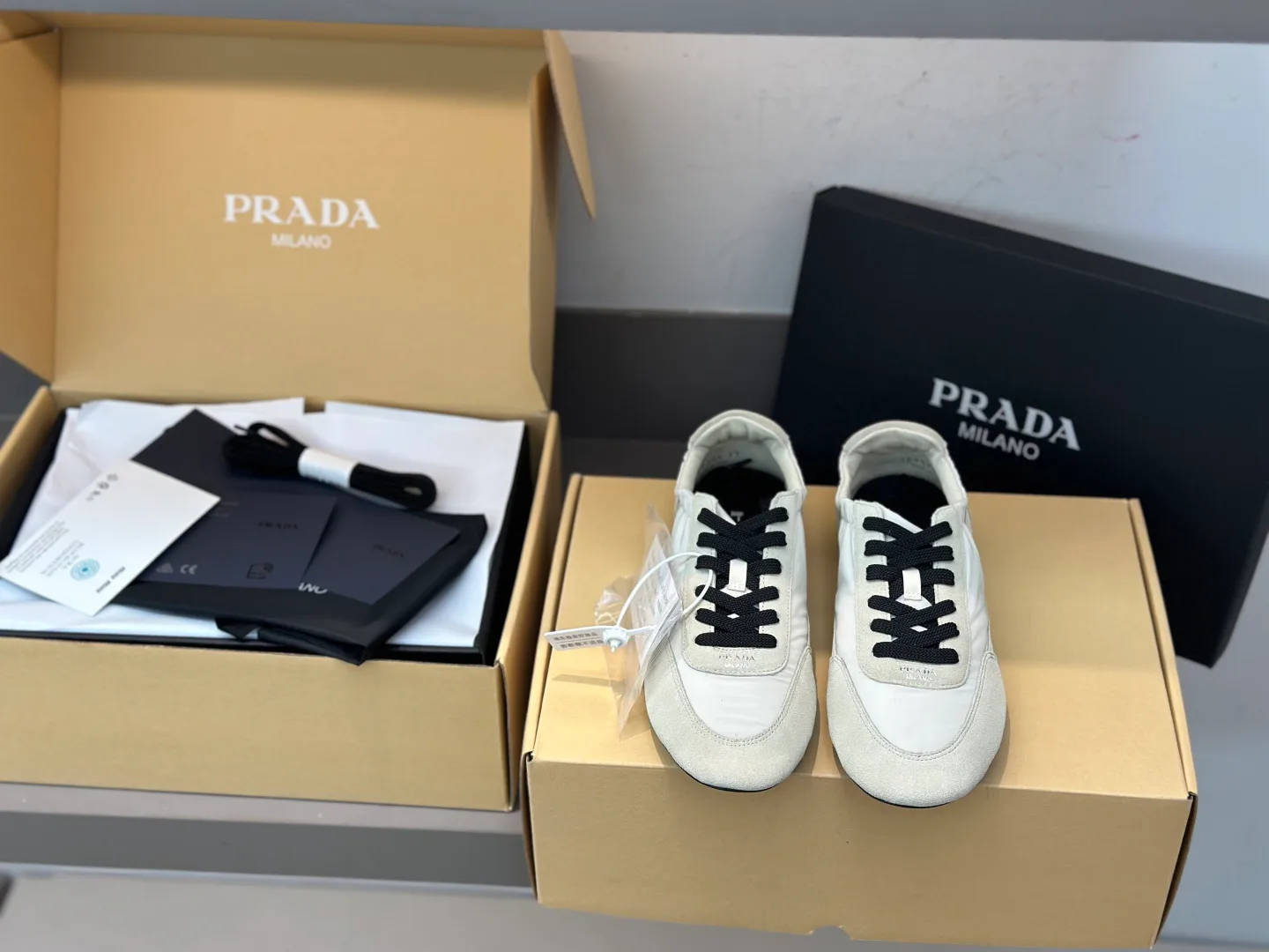 Кроссовки Женские Prada 11152983