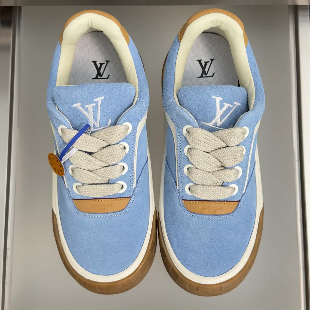 Кроссовки Мужские Louis Vuitton 18703786