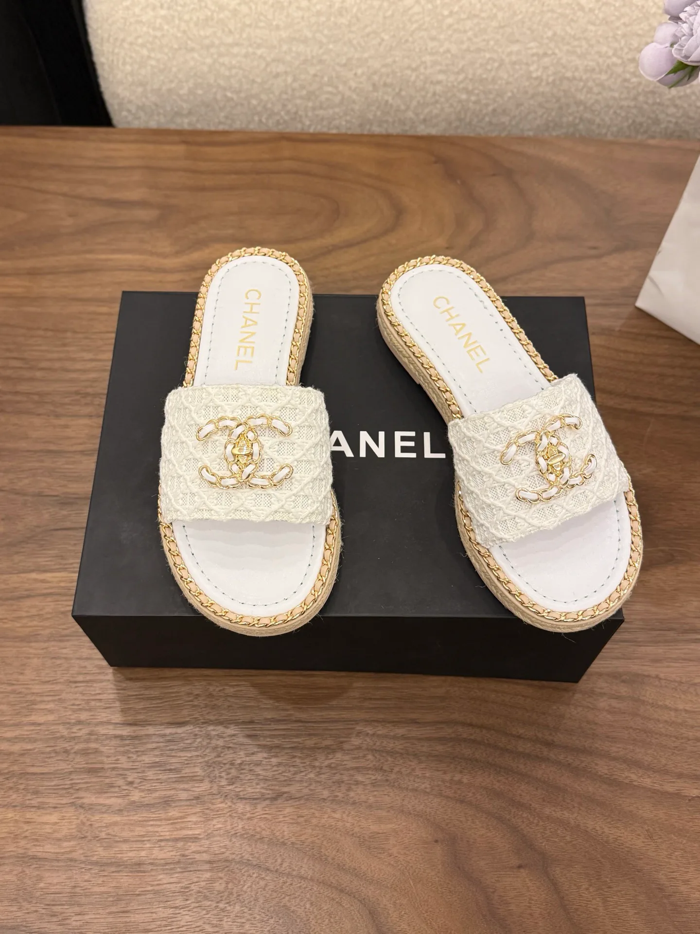 Сандалии Женские Chanel 11559239