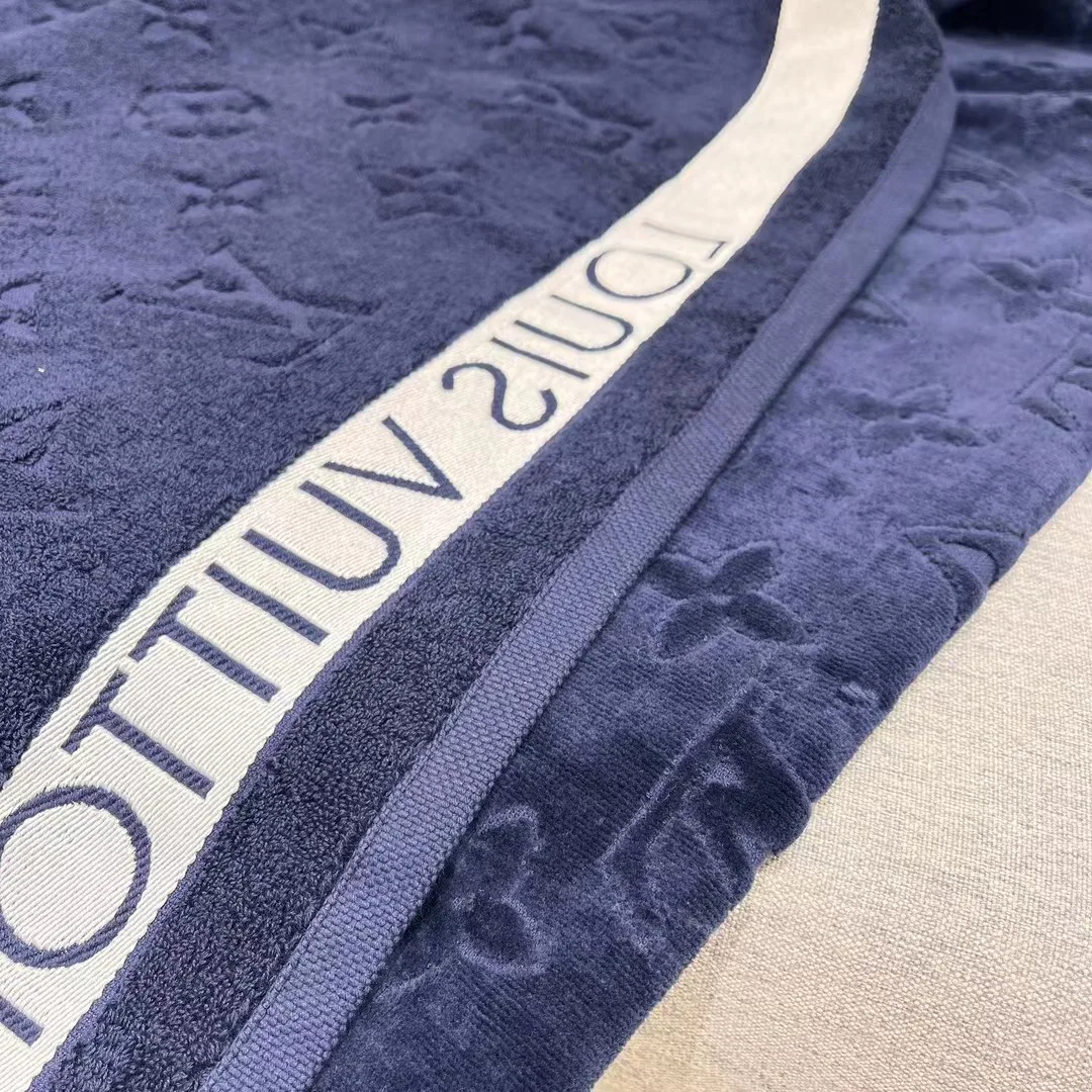 Текстиль Louis Vuitton 7765