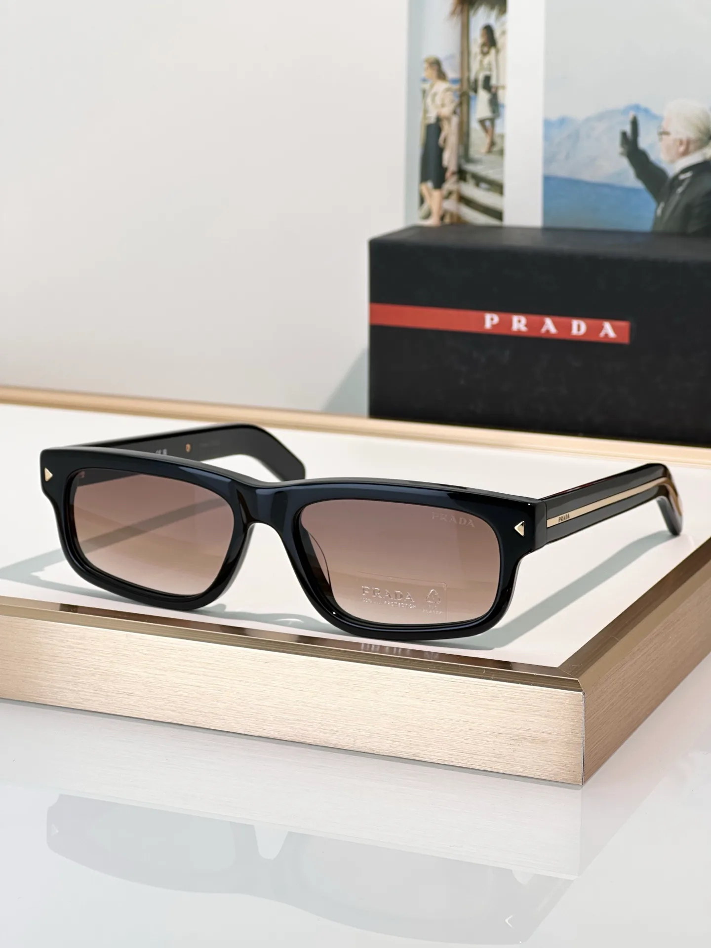 Очки Prada 17466032