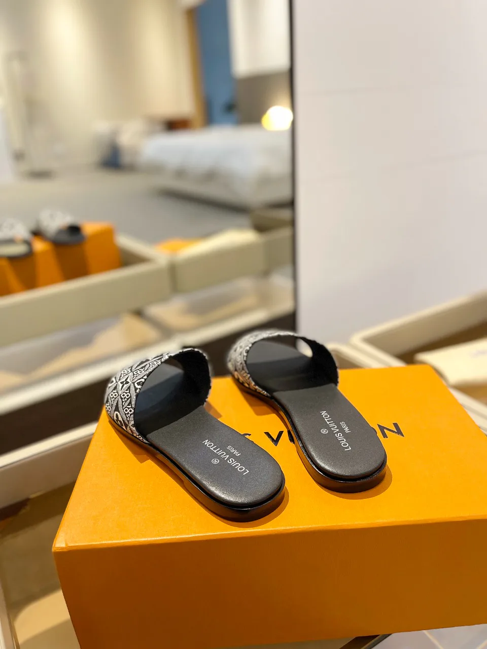 Сандалии Женские Louis Vuitton 9623585