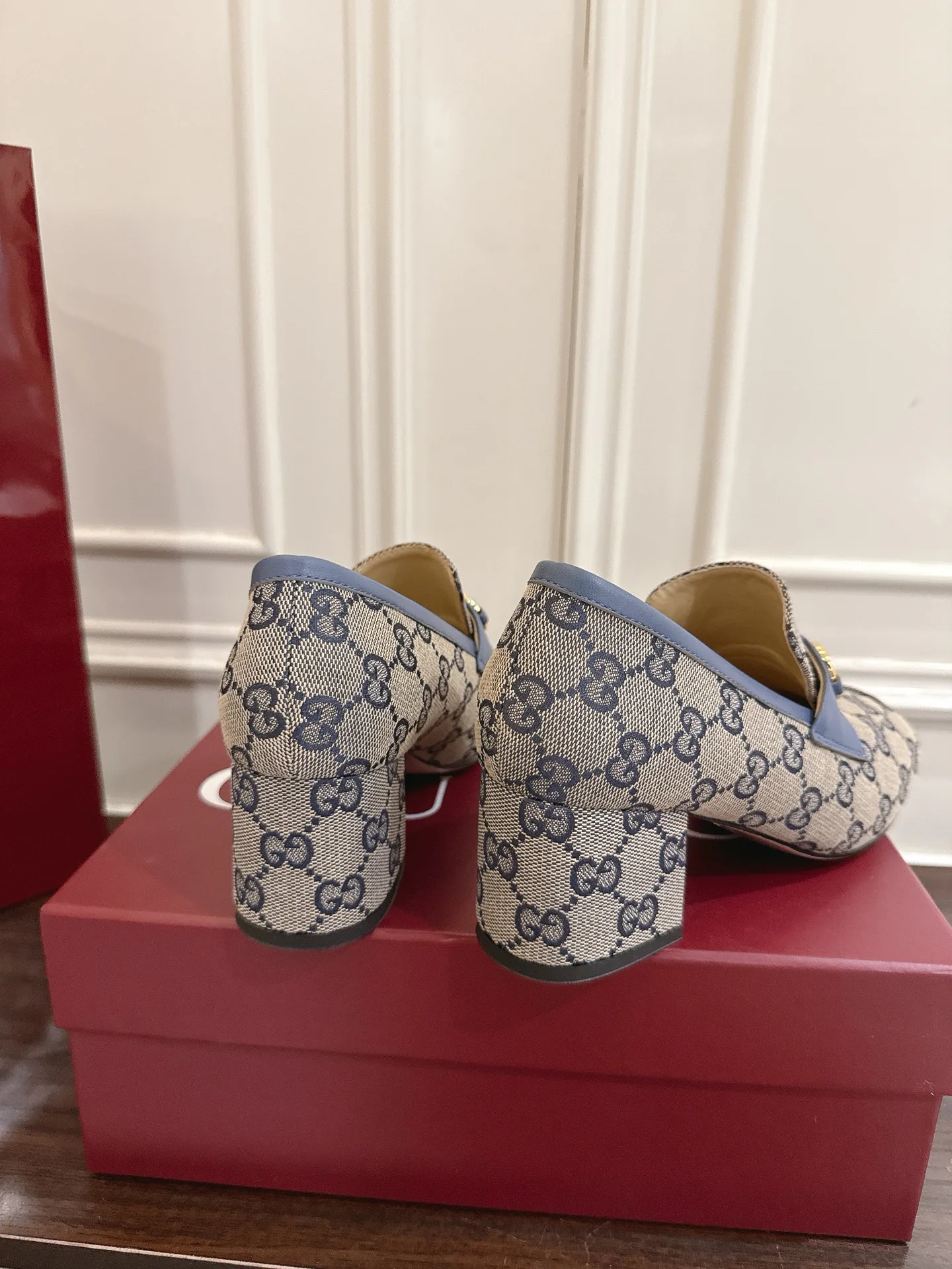 Лоферы И Мокасины Женские Gucci 1884001