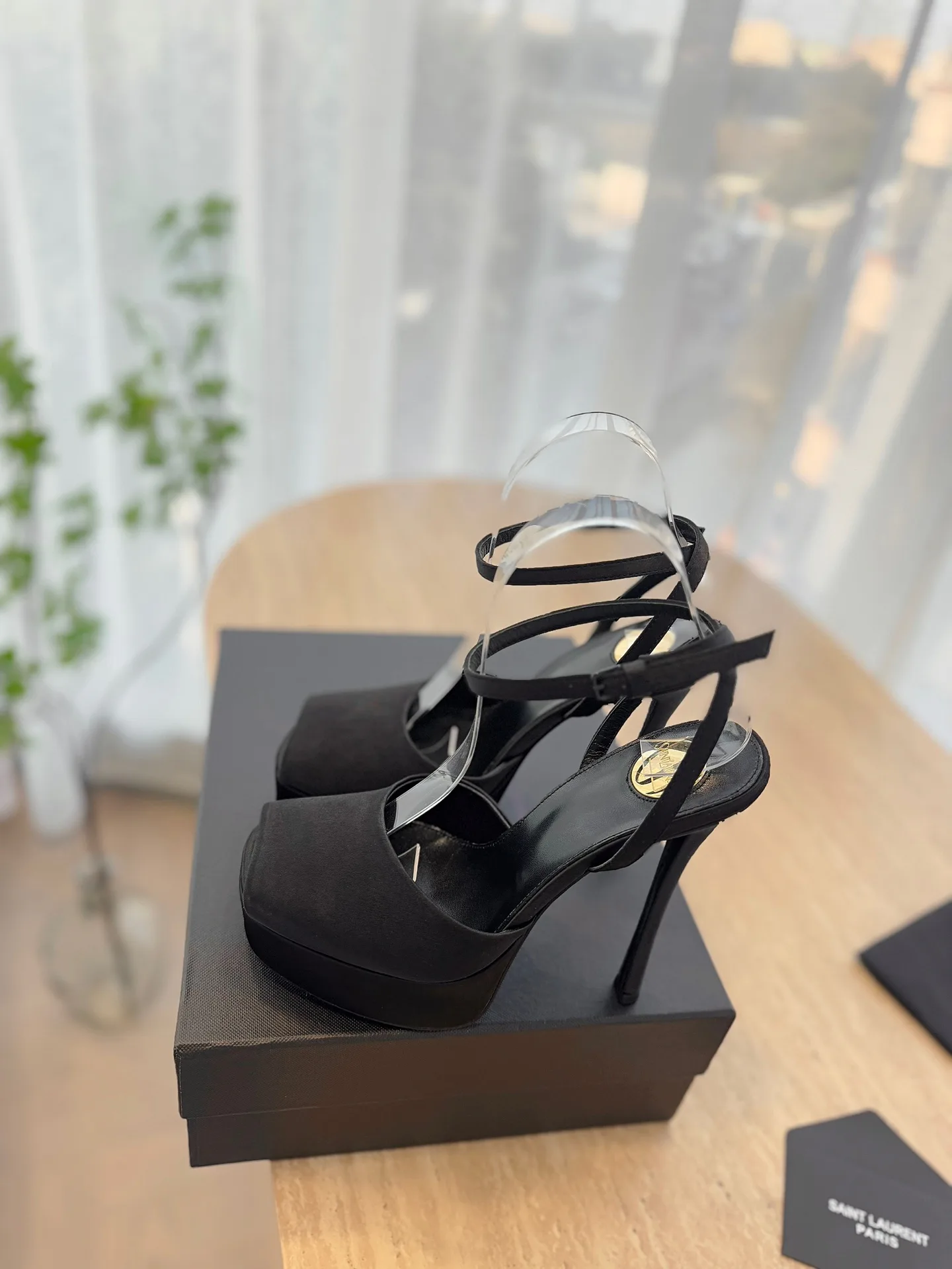 Босоножки Женские Saint Laurent 12815366