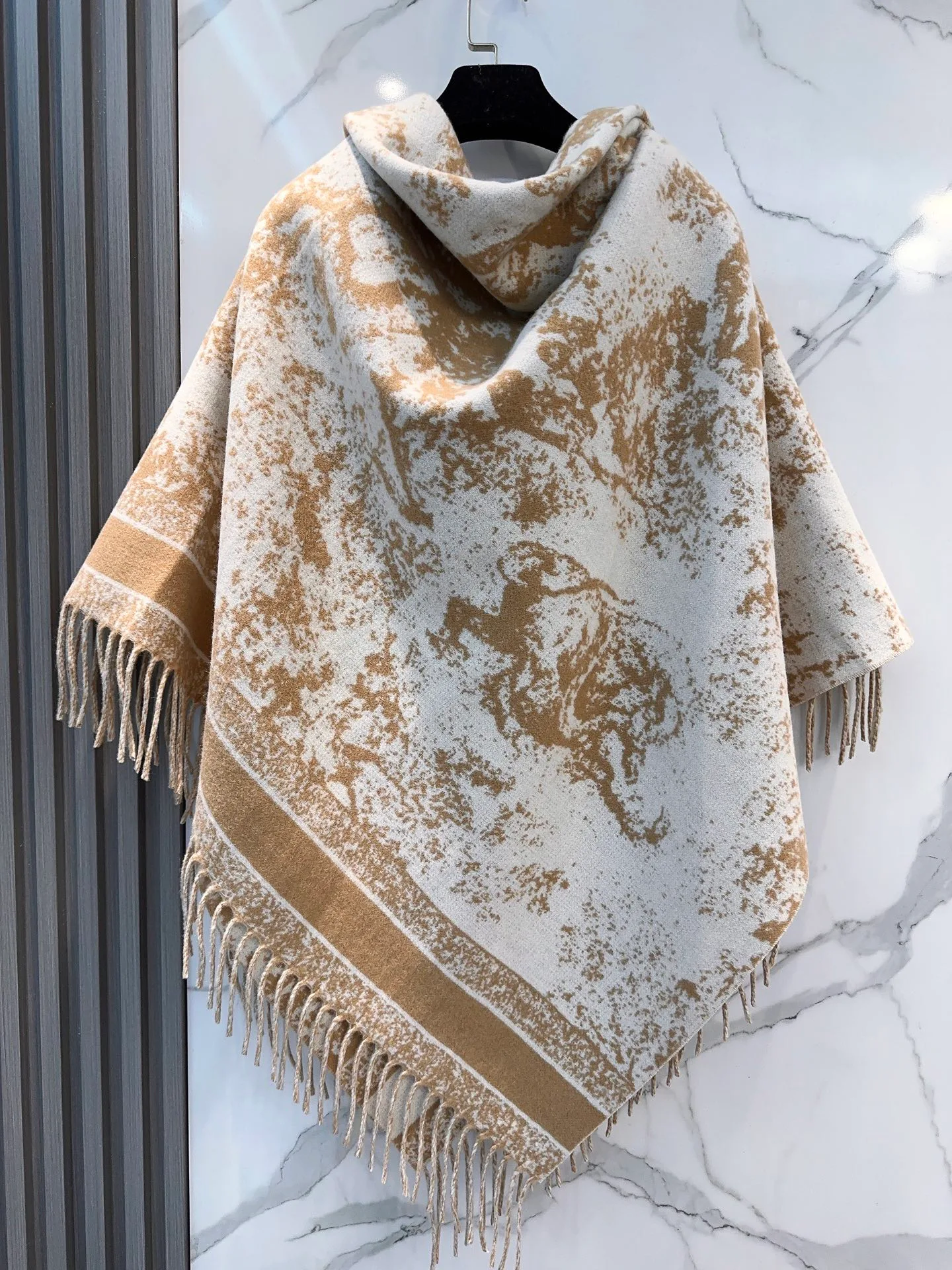 Шарфы Christian Dior 318382