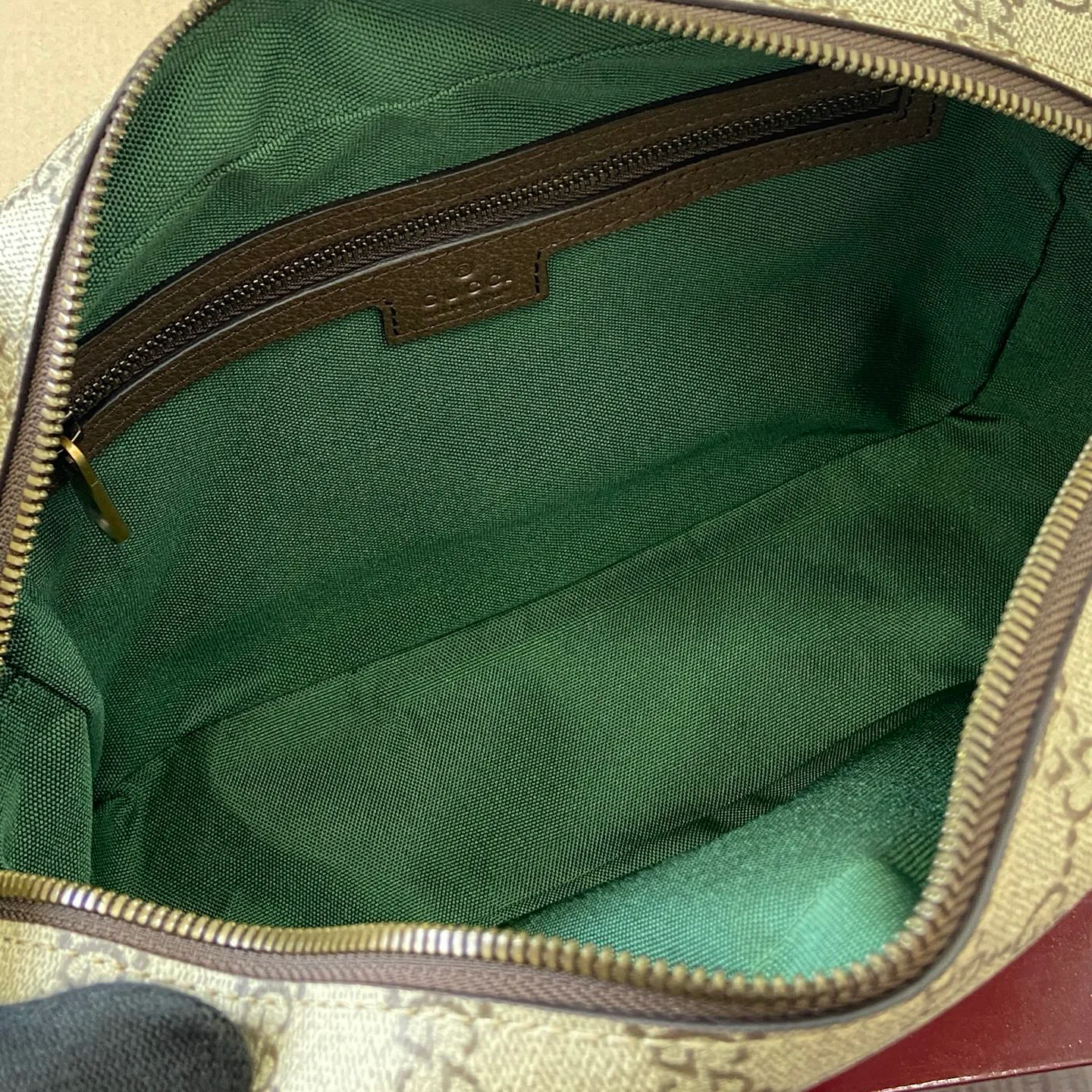 Классические Сумки Женские Gucci 9619396