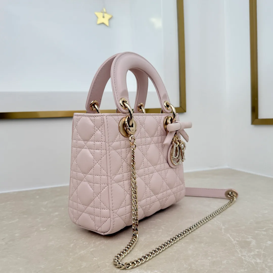 Классические Сумки Женские Christian Dior 18116217