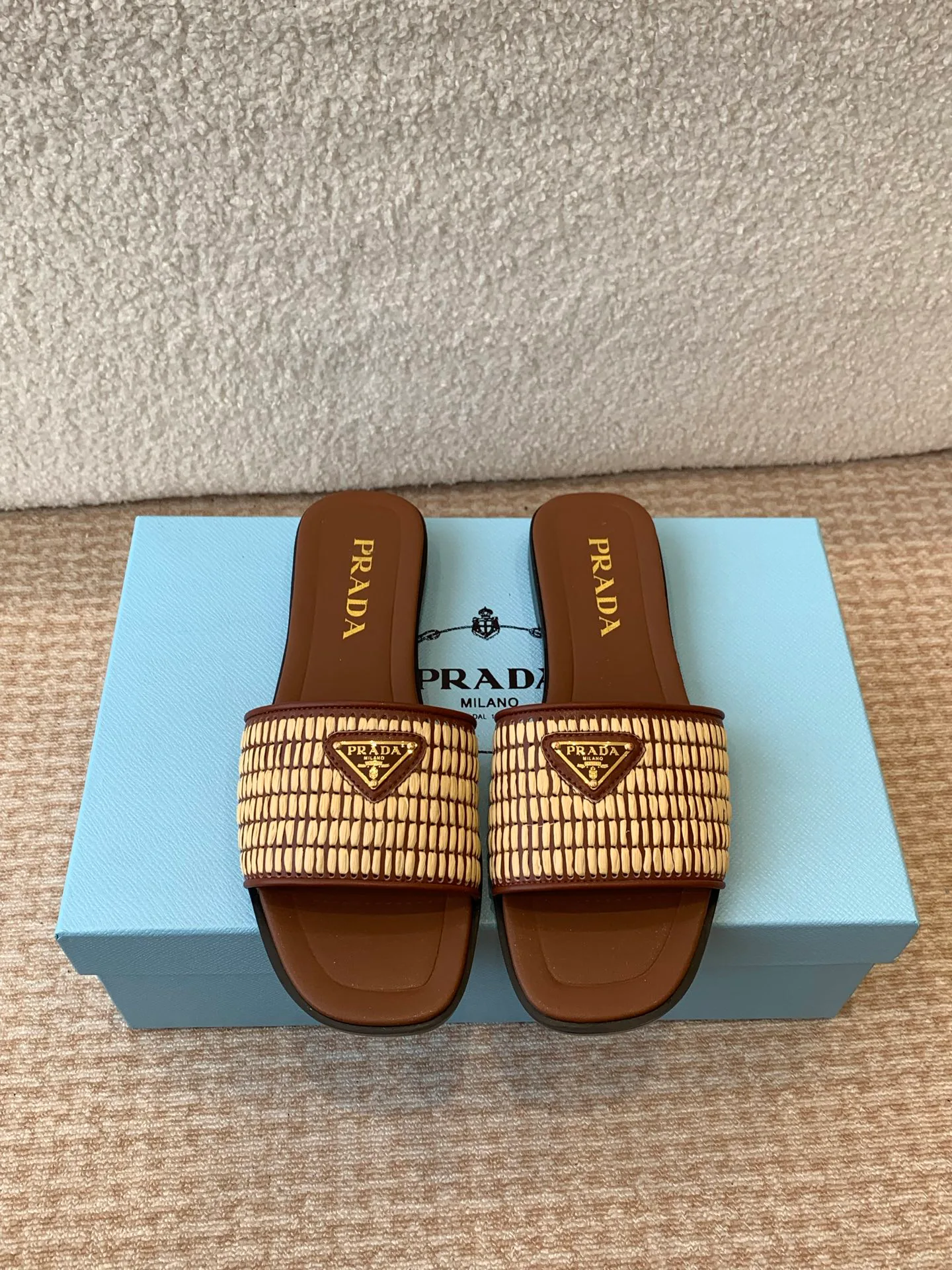 Шлепанцы Женские Prada 13758