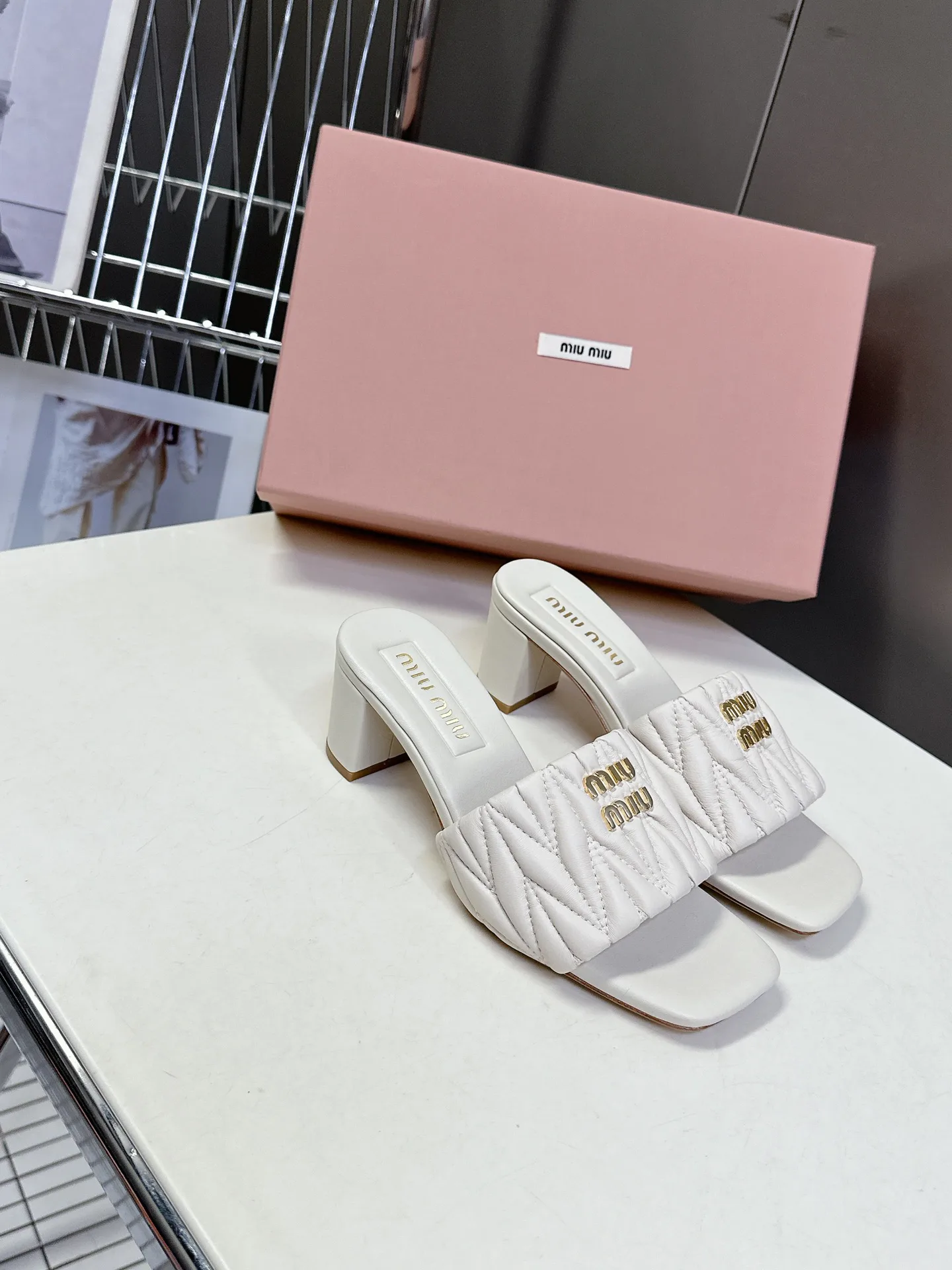 Сандалии Женские Miu Miu 13332416