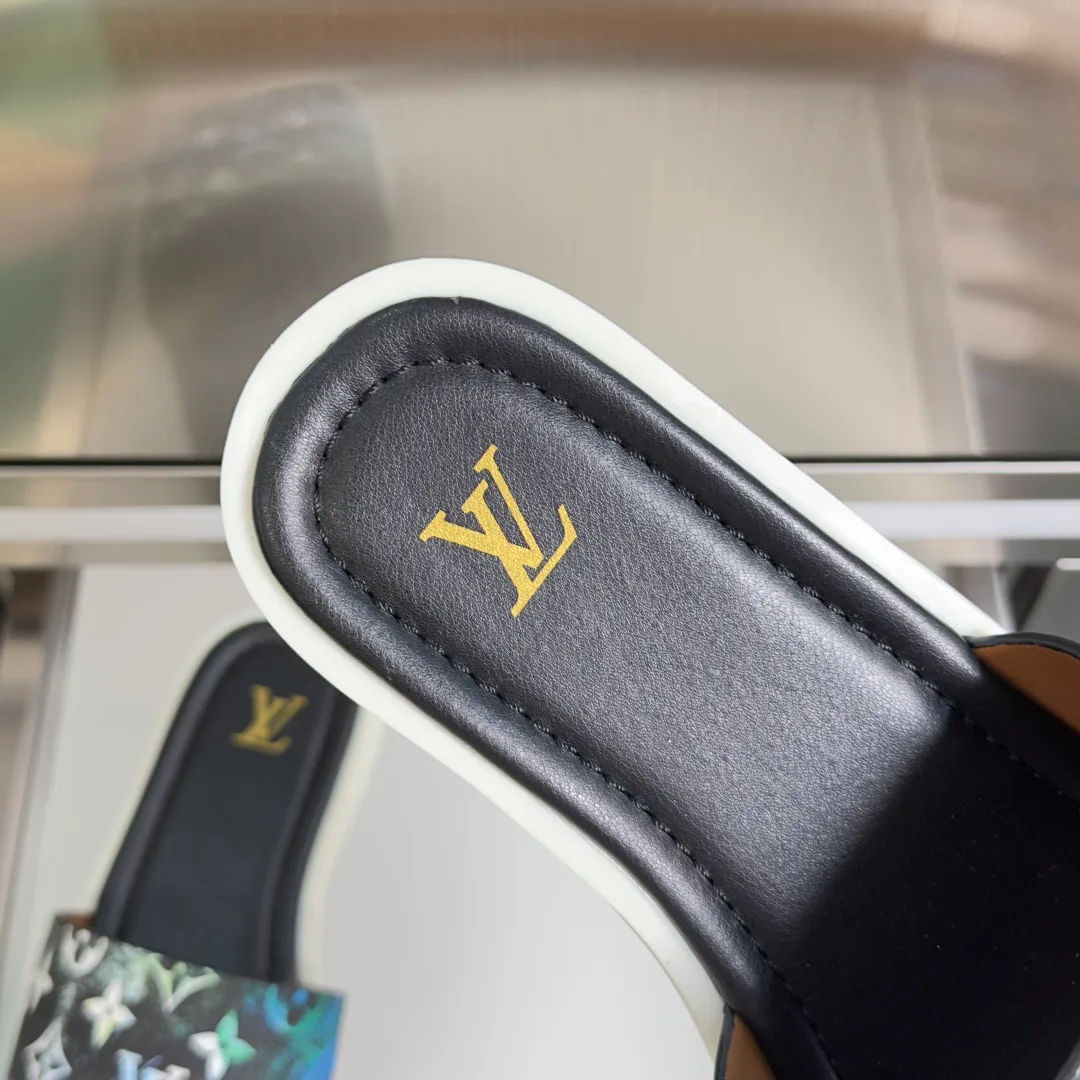 Сандалии Мужские Louis Vuitton 11744110